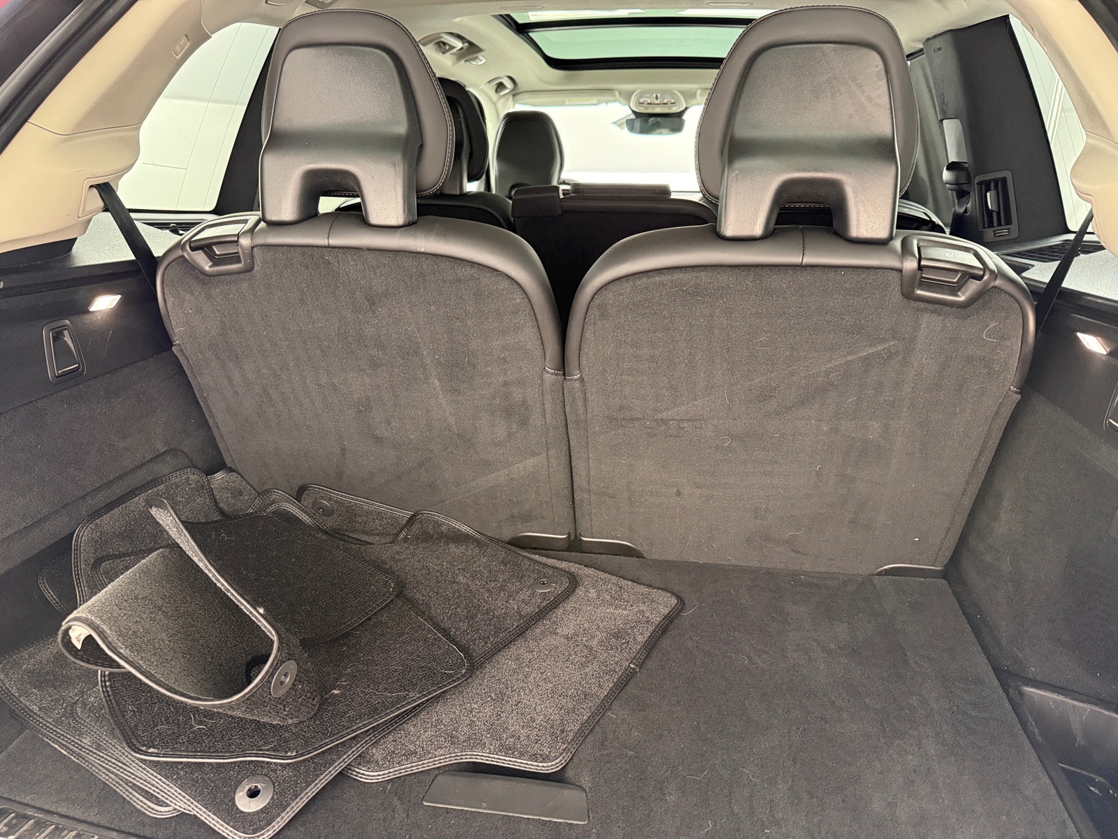 Thumbnail: 2023 Volvo XC90 - 6