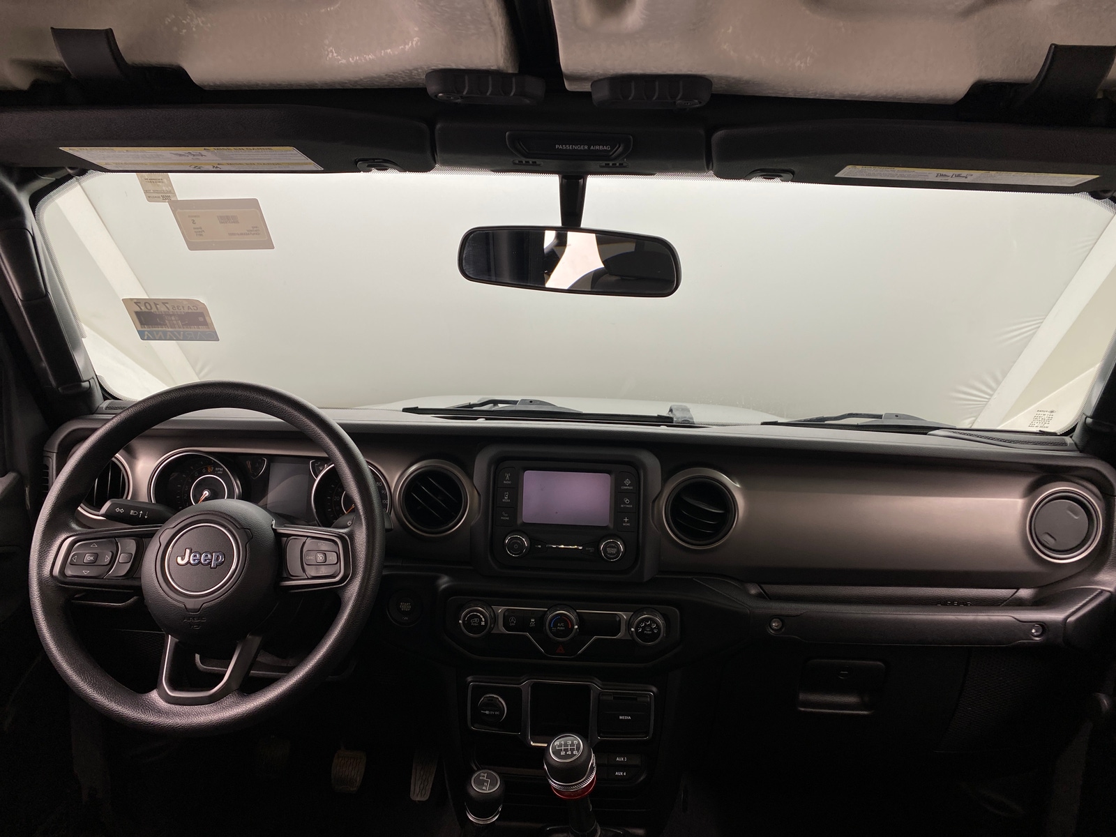 Thumbnail: 2021 Jeep Gladiator - 3