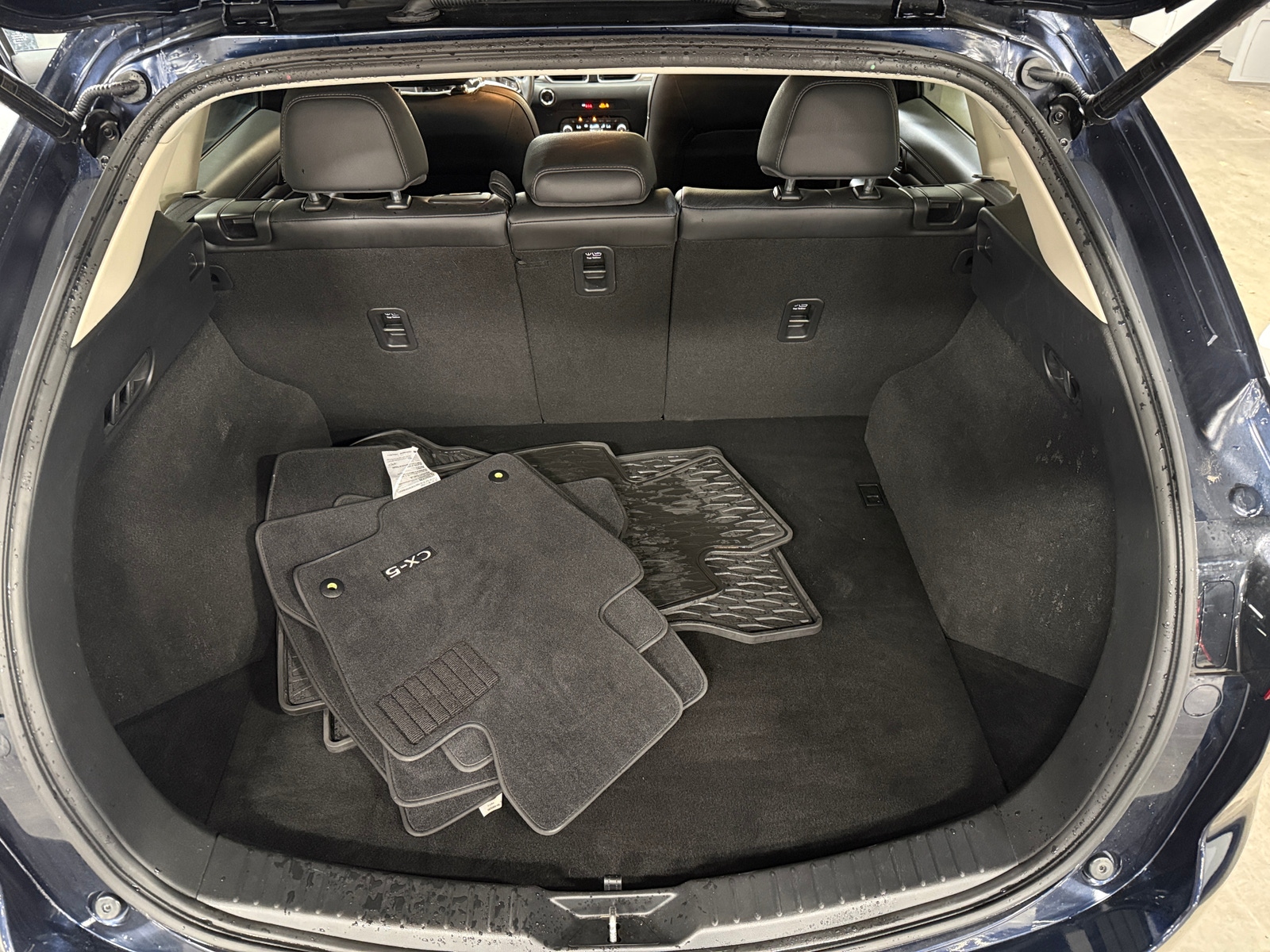 Thumbnail: 2021 Mazda CX-5 - 6