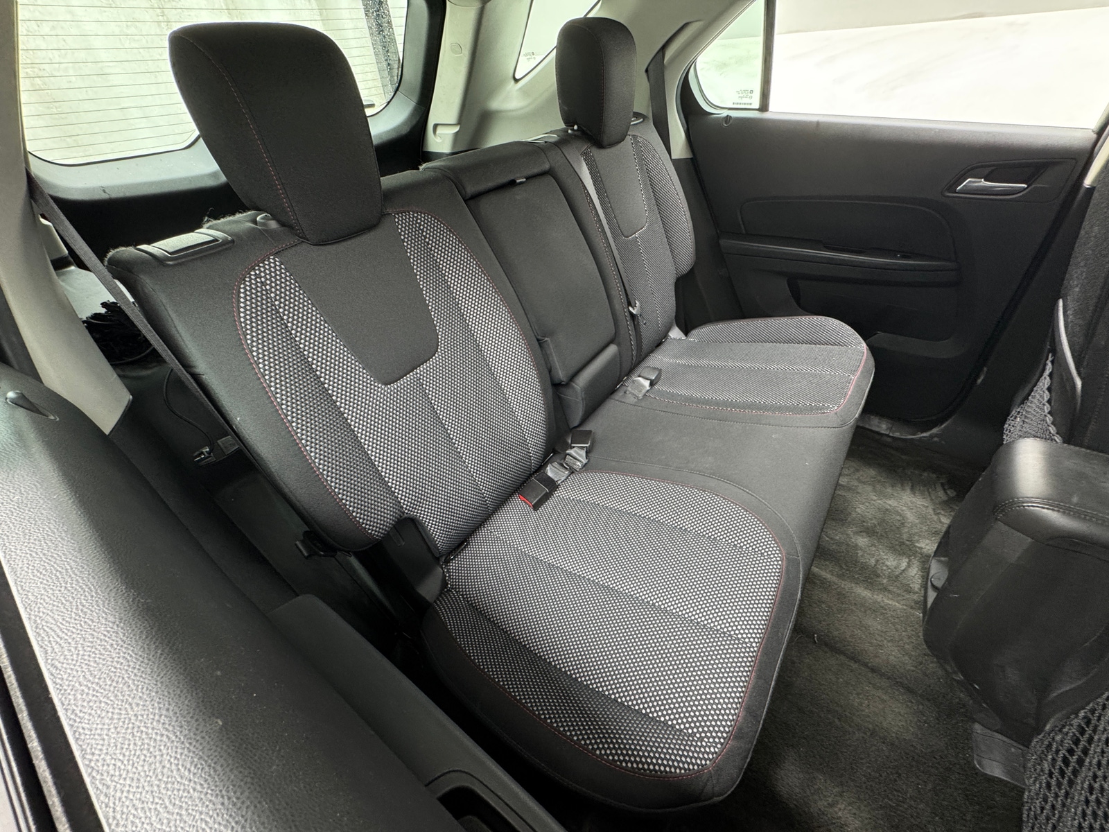 Thumbnail: 2017 Chevrolet Equinox - 6