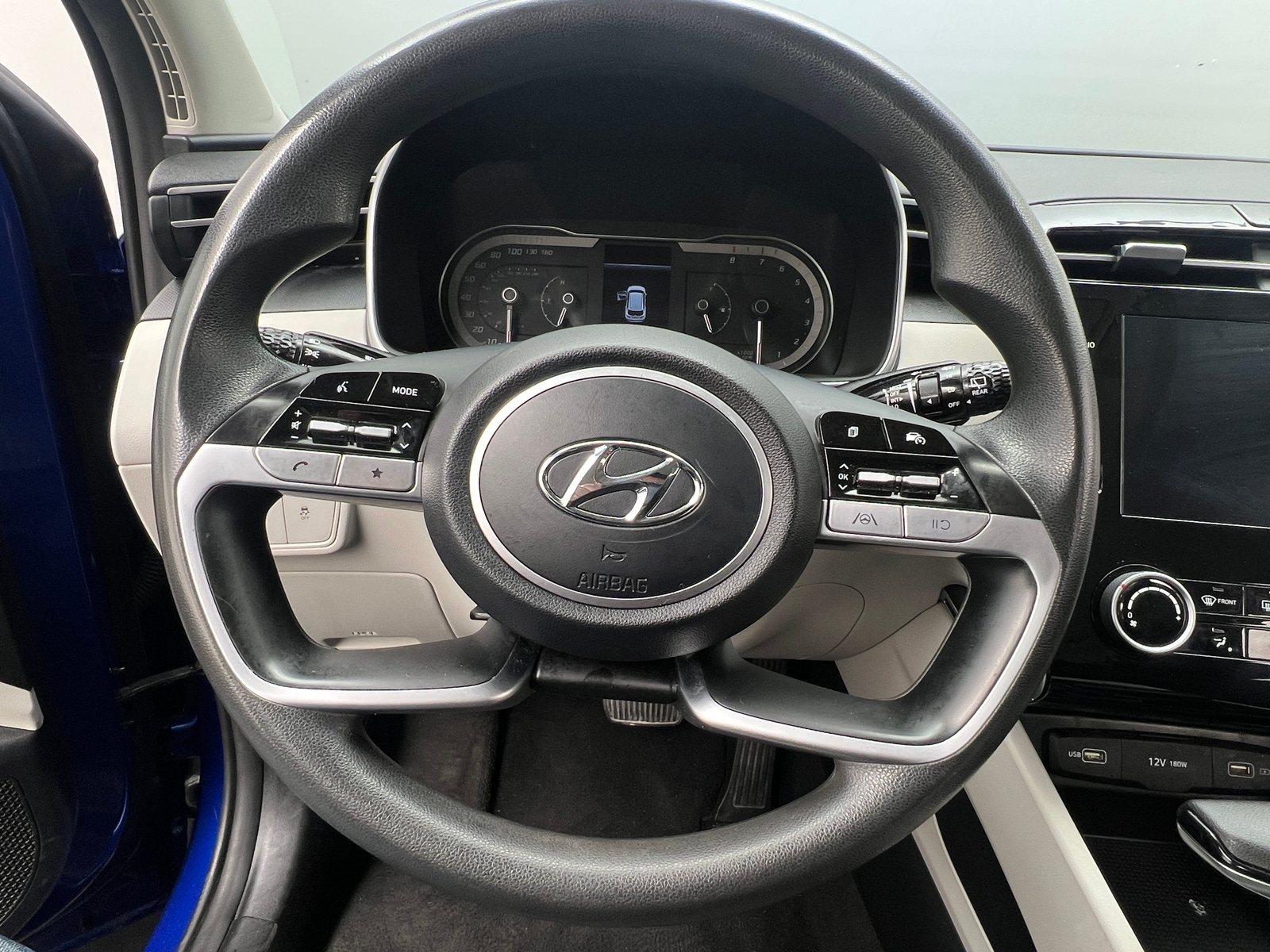 Thumbnail: 2022 Hyundai Tucson - 5