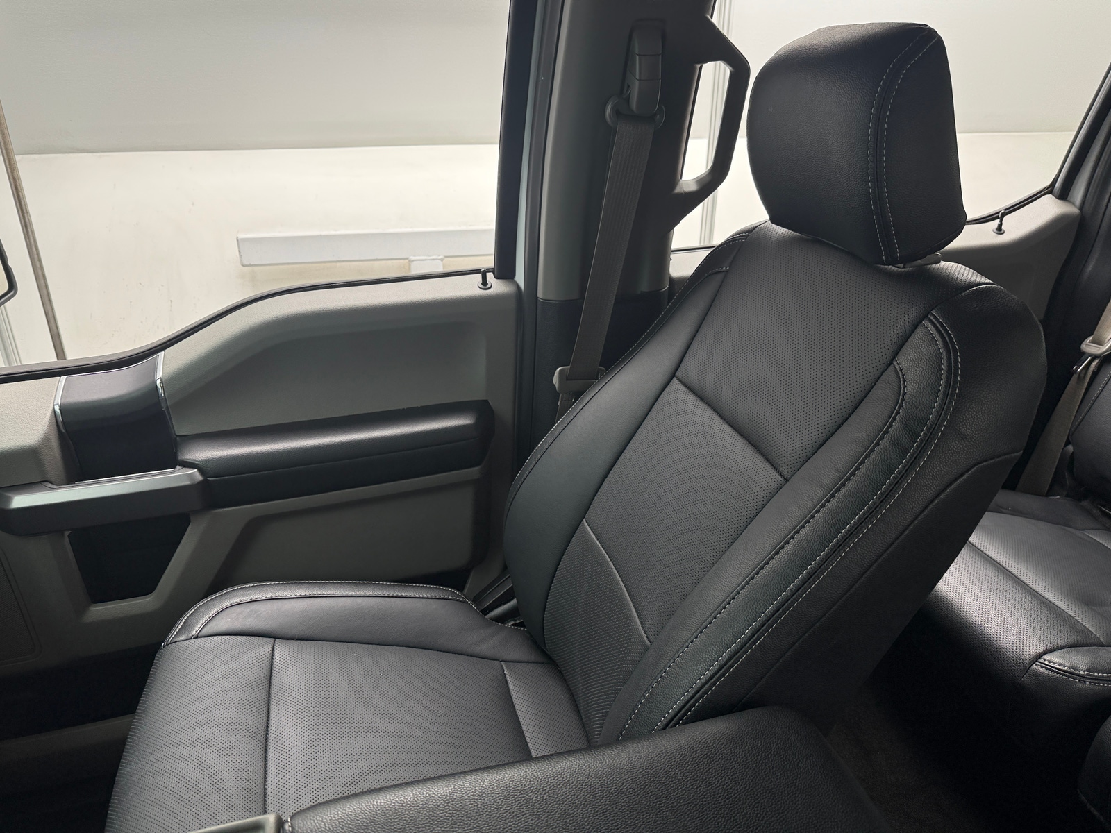 Thumbnail: 2019 Ford Econoline - 2