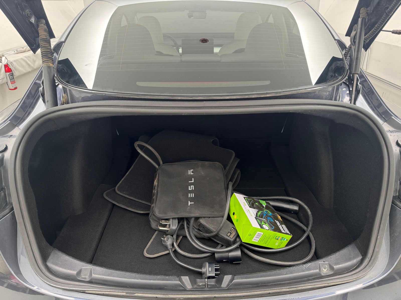 Thumbnail: 2022 Tesla Model 3 - 5