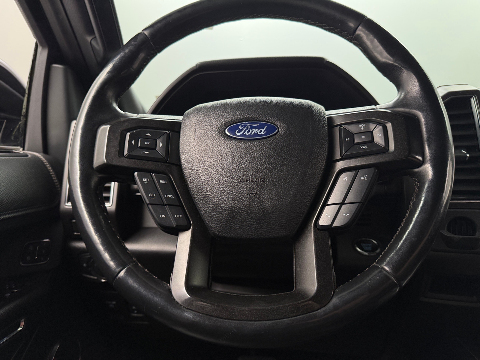 Thumbnail: 2020 Ford Expedition MAX - 4