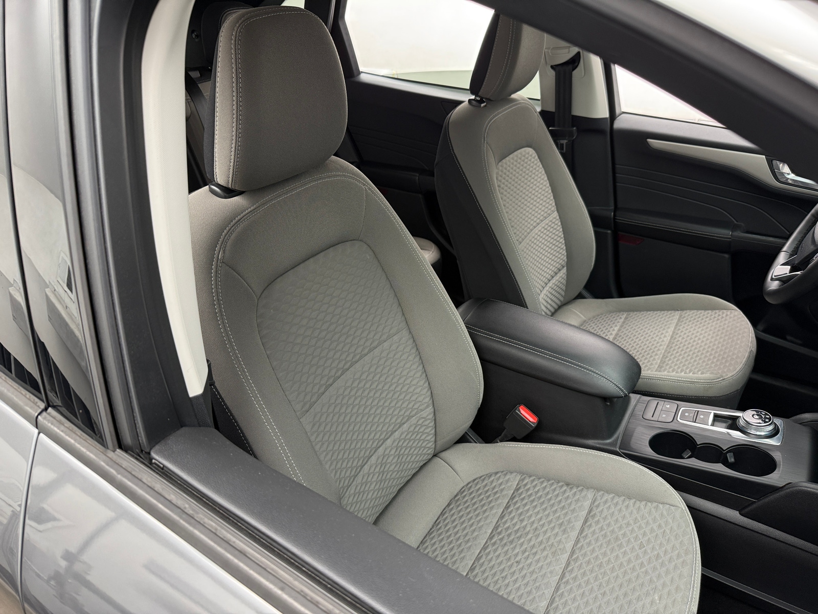 Thumbnail: 2021 Ford Escape - 2