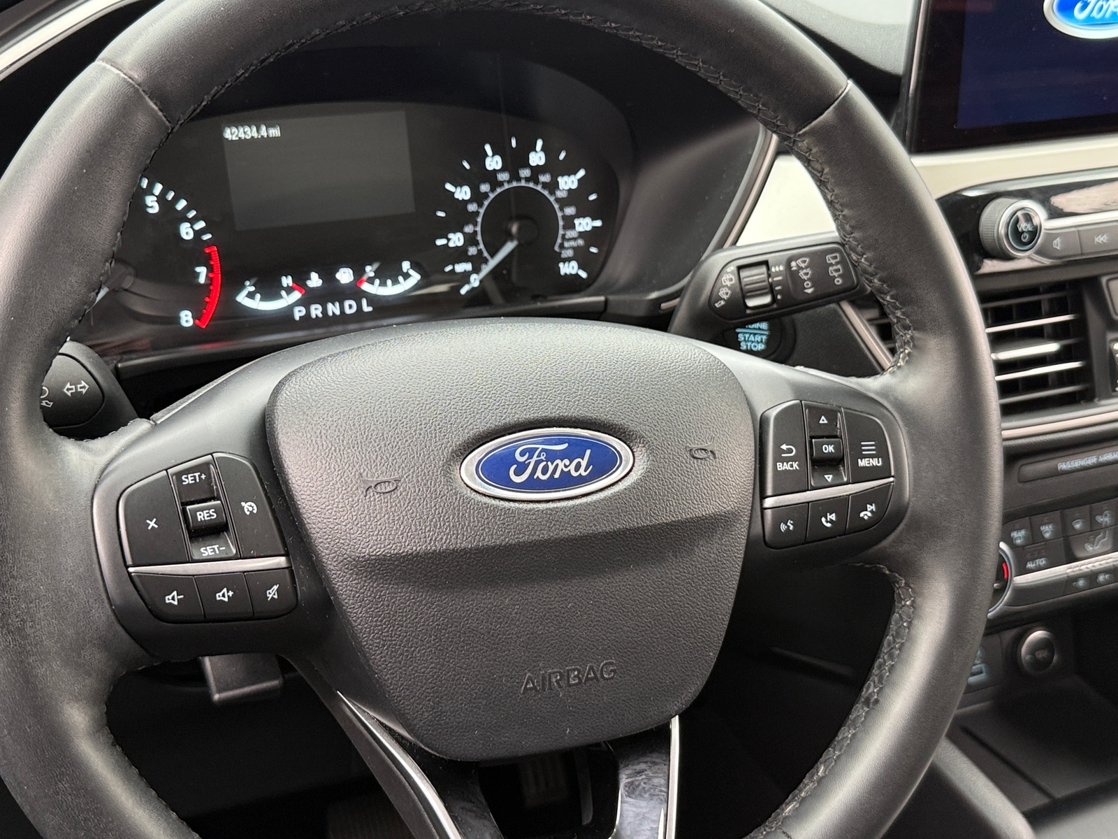 Thumbnail: 2021 Ford Escape - 5