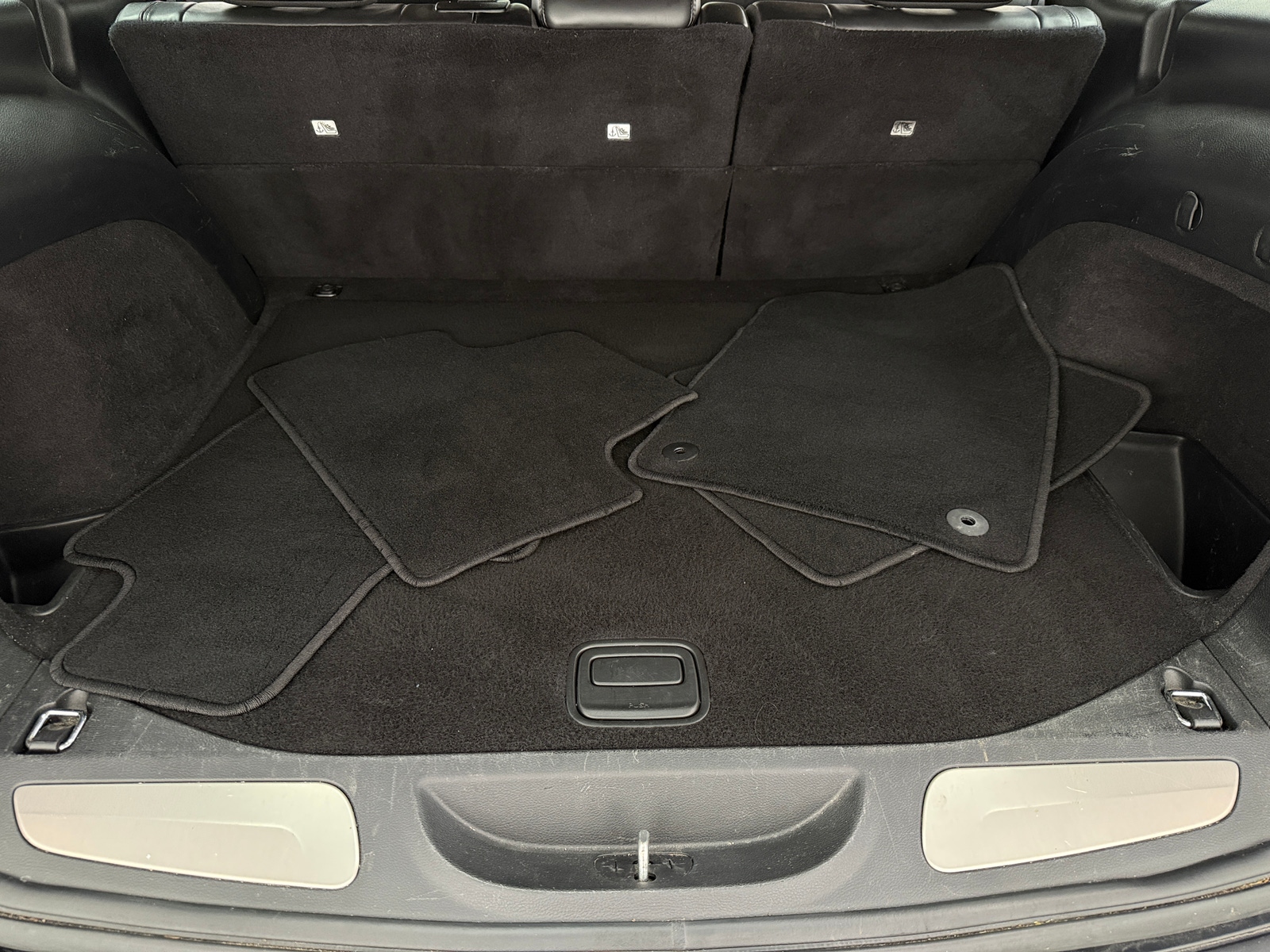 Thumbnail: 2019 Jeep Grand Cherokee - 6