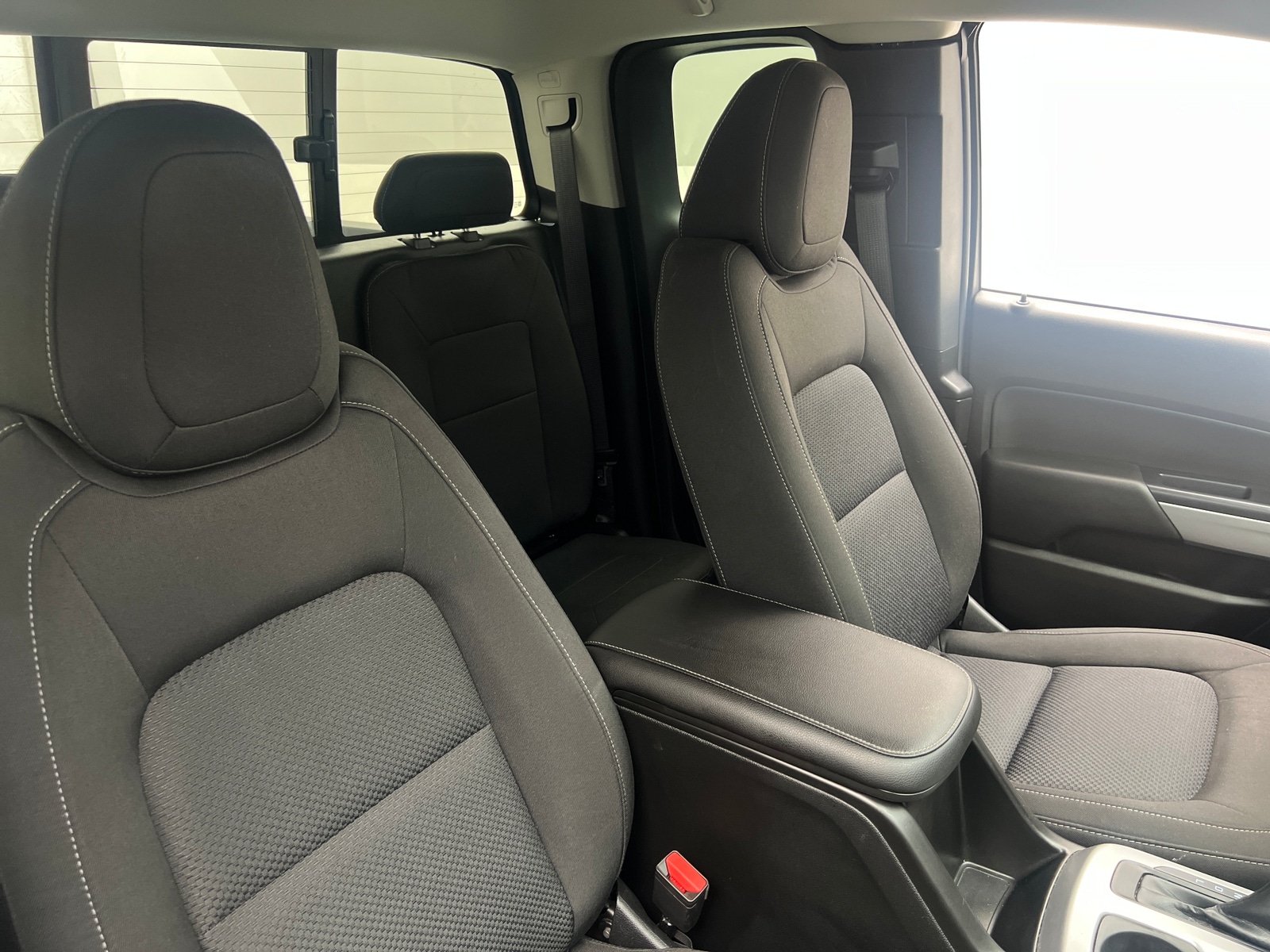 Thumbnail: 2022 Chevrolet Colorado - 2