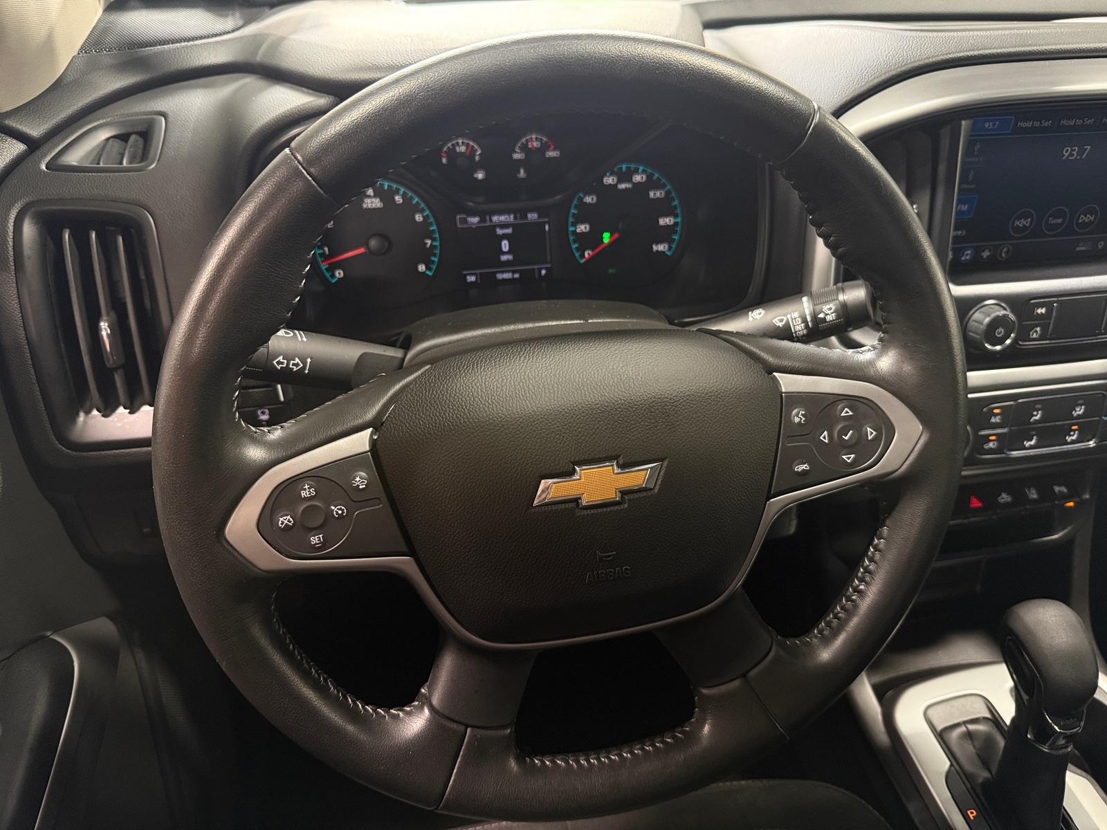 Thumbnail: 2022 Chevrolet Colorado - 5