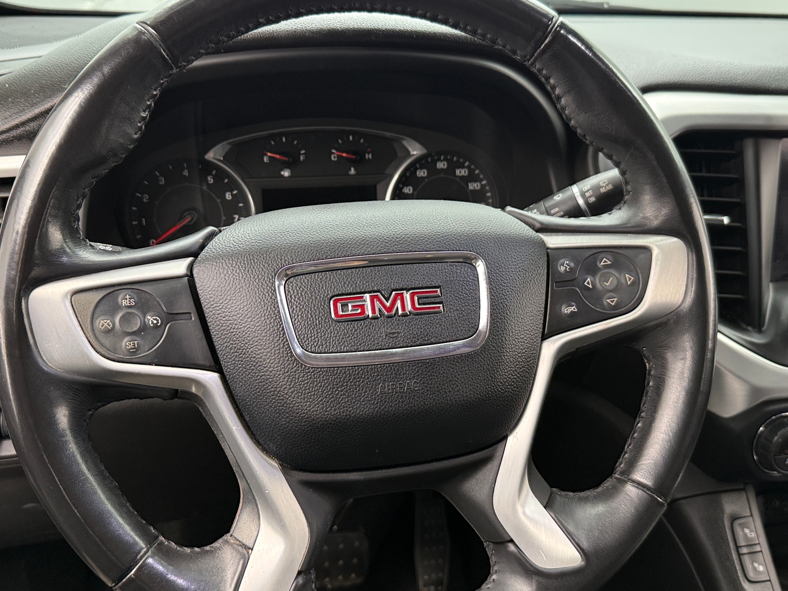 Thumbnail: 2019 GMC Acadia - 4