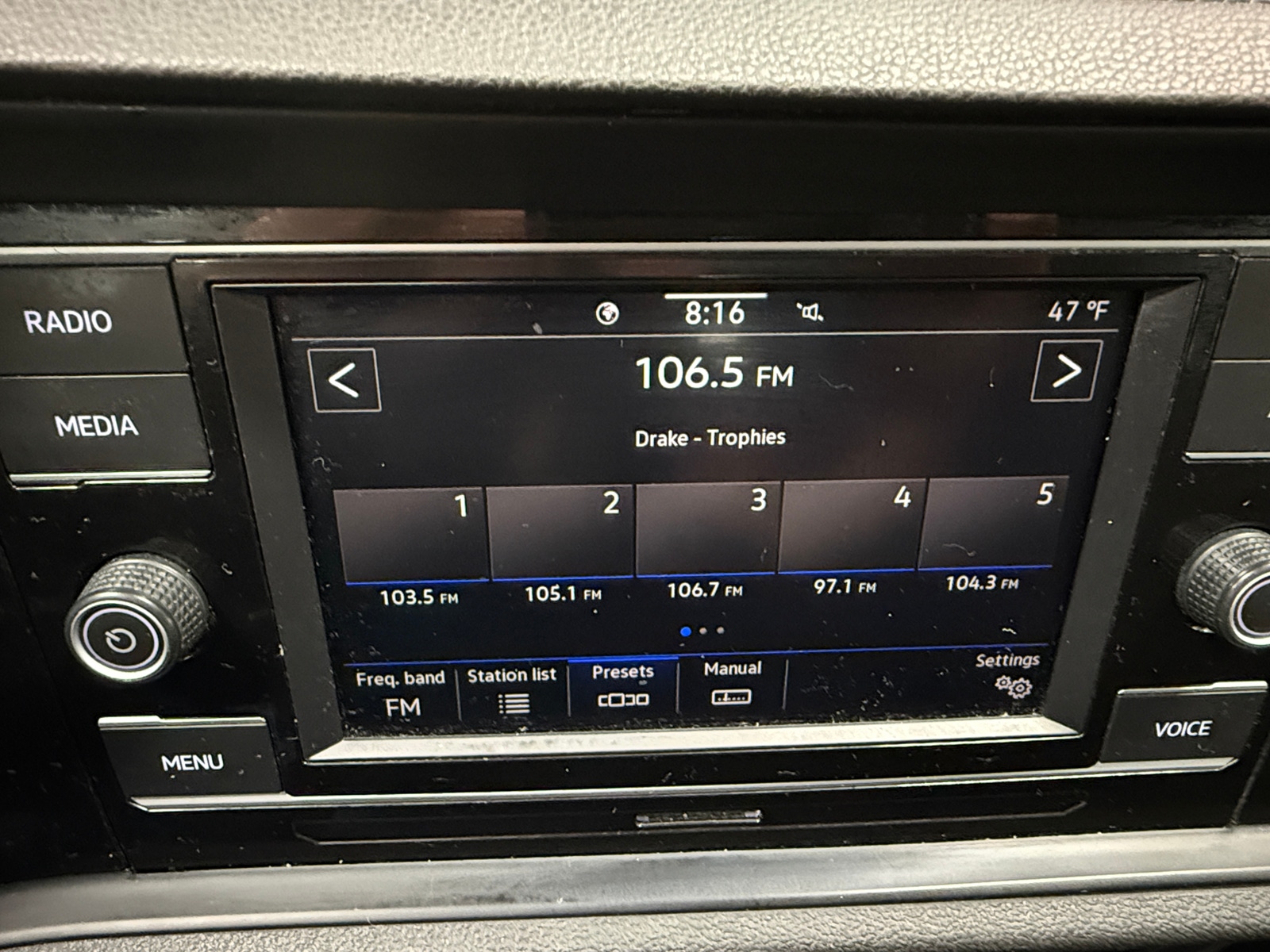 Thumbnail: 2020 Volkswagen Jetta - 4