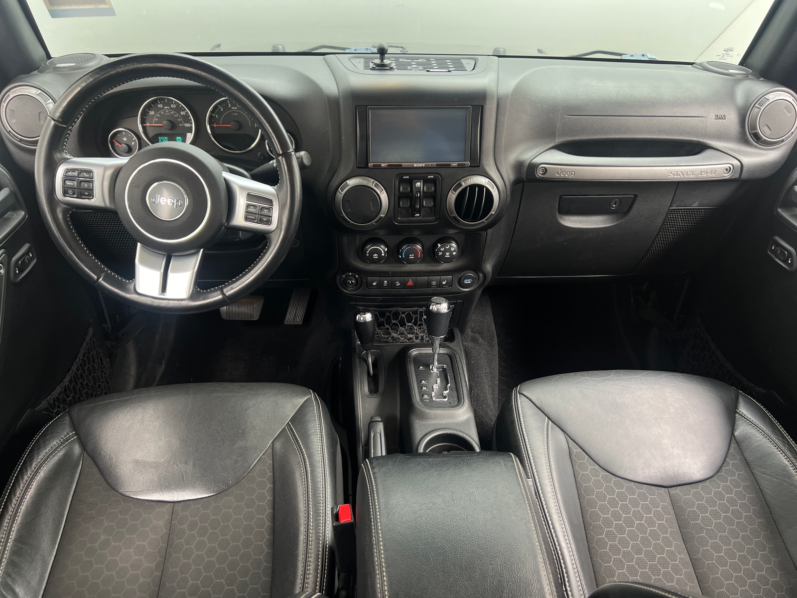 Thumbnail: 2017 Jeep Wrangler - 2