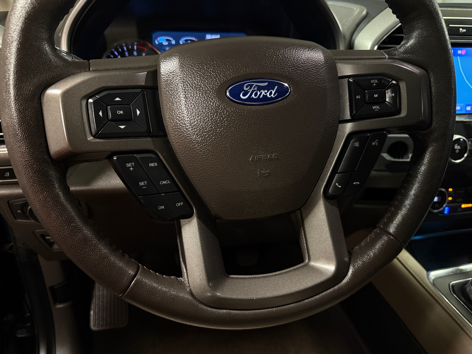 Thumbnail: 2020 Ford Expedition - 5