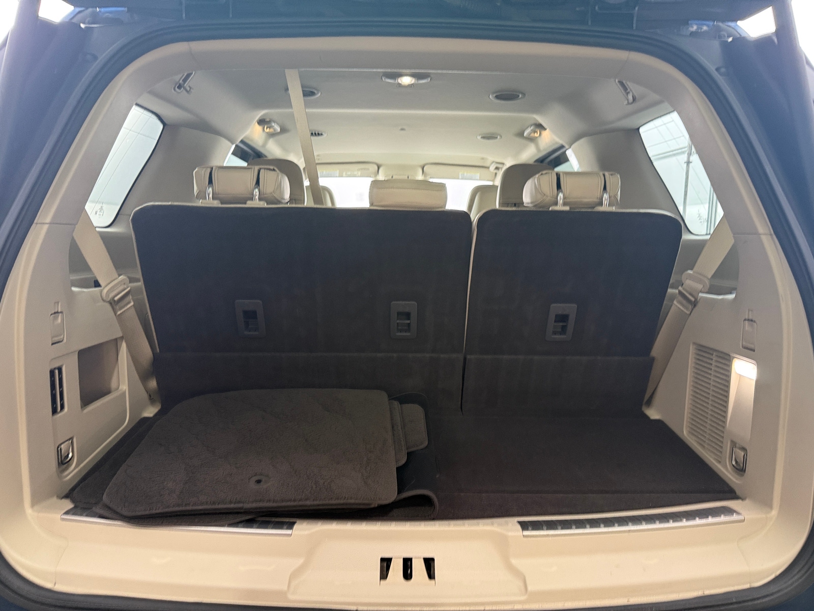 Thumbnail: 2019 Lincoln Navigator - 6