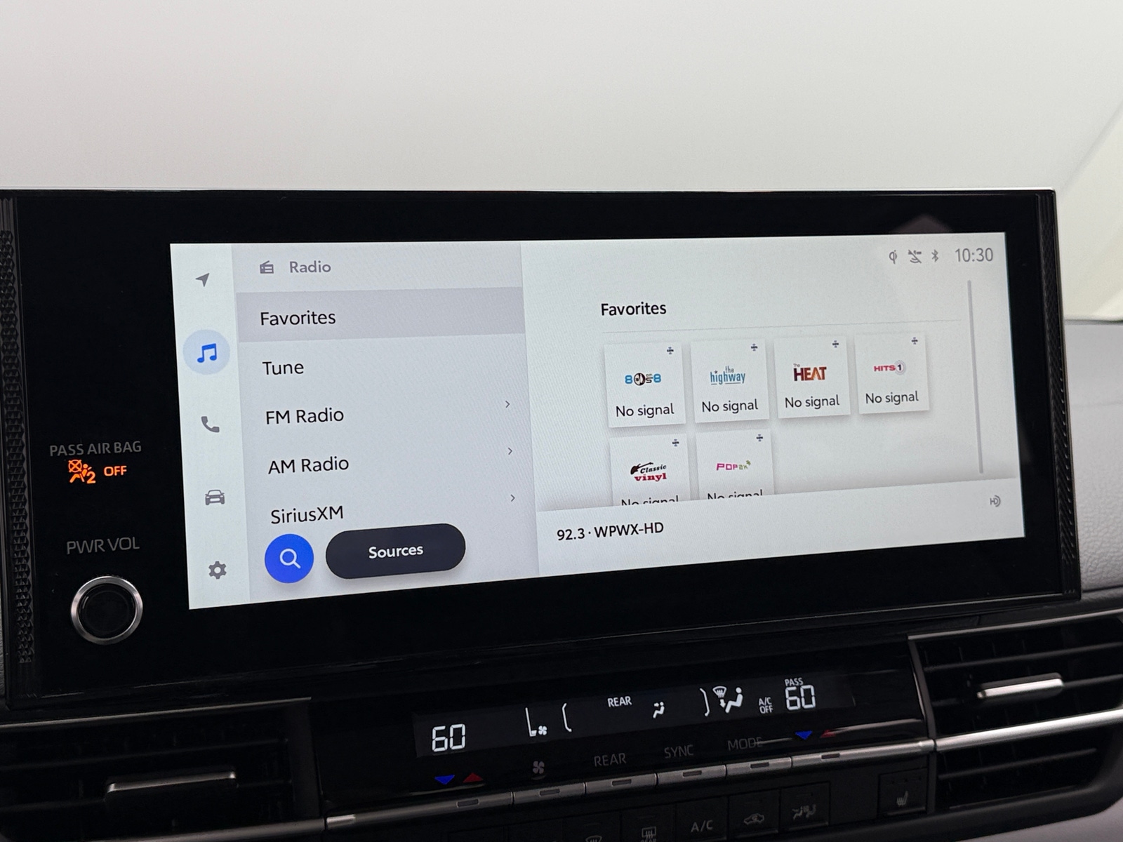 Thumbnail: 2025 Toyota Sienna - 3