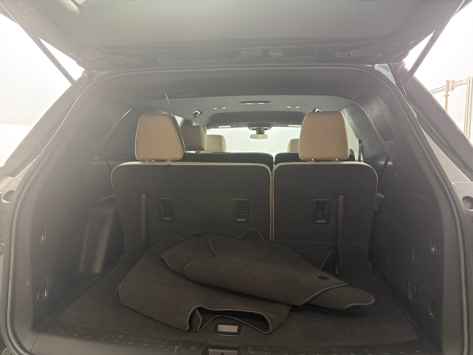 Thumbnail: 2022 Chevrolet Traverse - 7