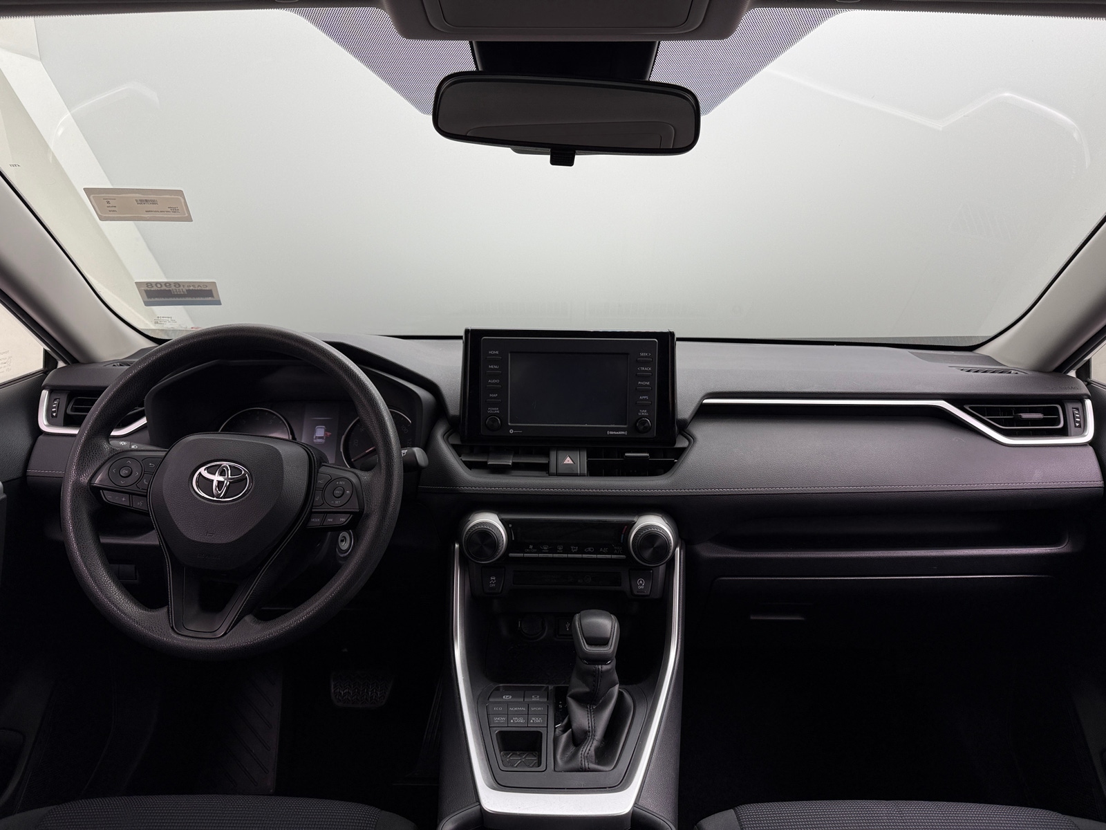 Thumbnail: 2020 Toyota RAV4 - 3