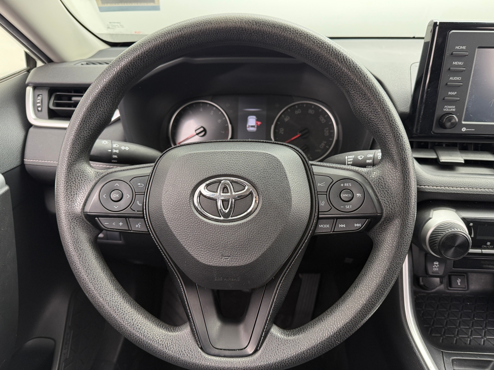 Thumbnail: 2020 Toyota RAV4 - 5