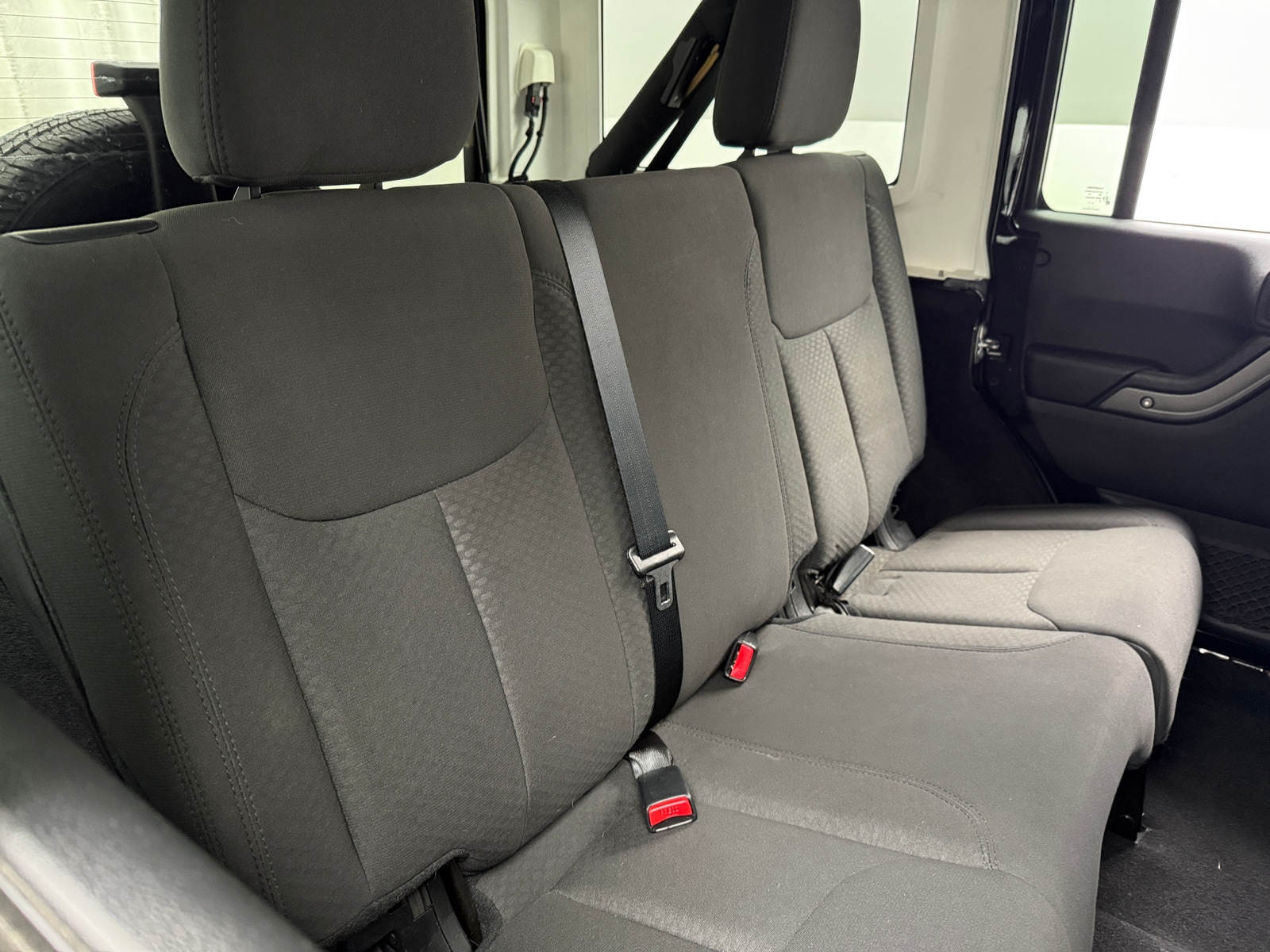 Thumbnail: 2017 Jeep Wrangler - 5