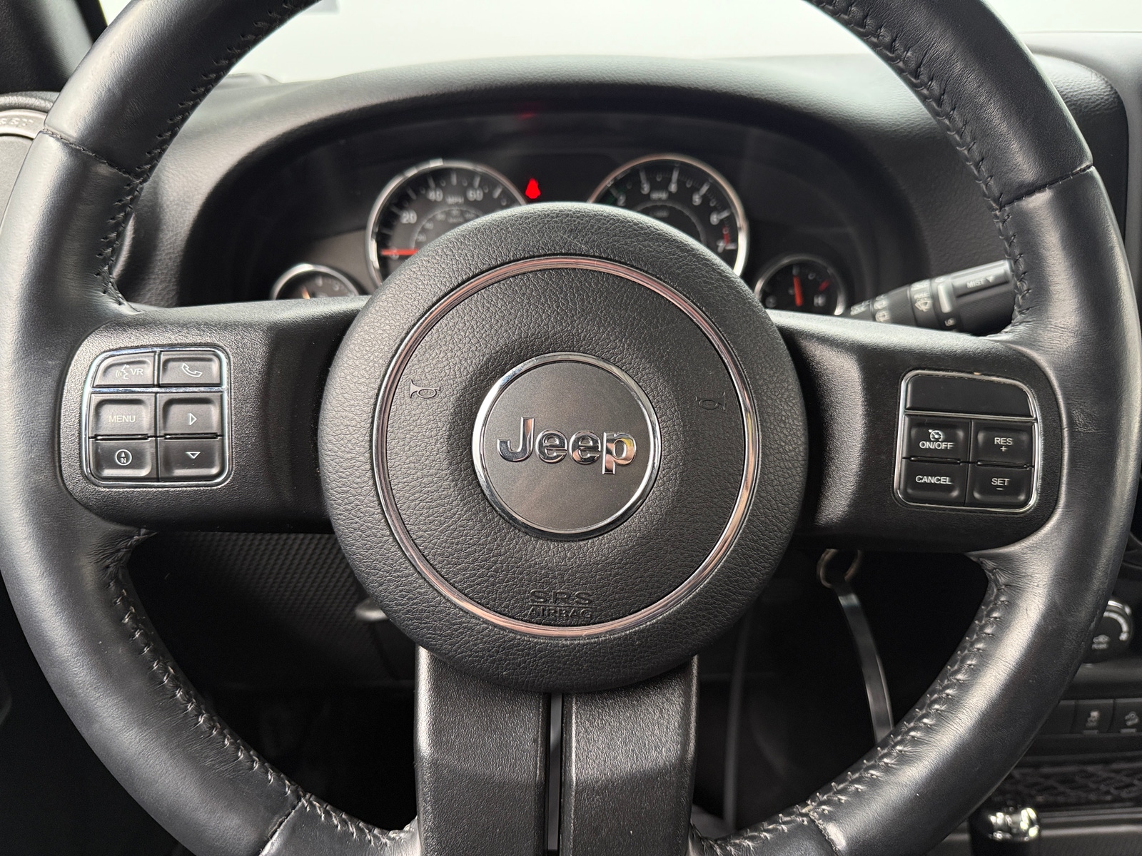 Thumbnail: 2017 Jeep Wrangler - 4