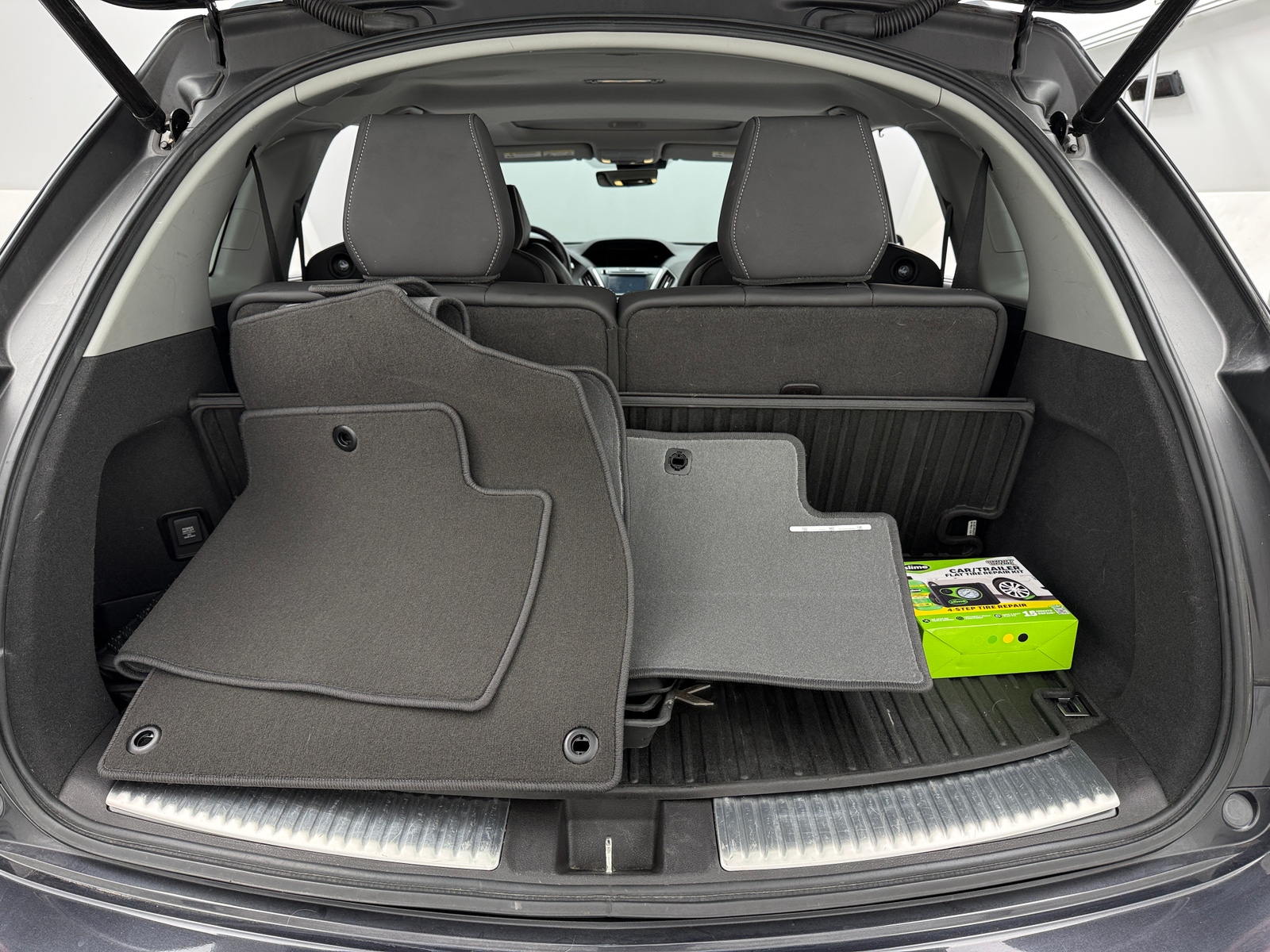 Thumbnail: 2020 Acura MDX - 6