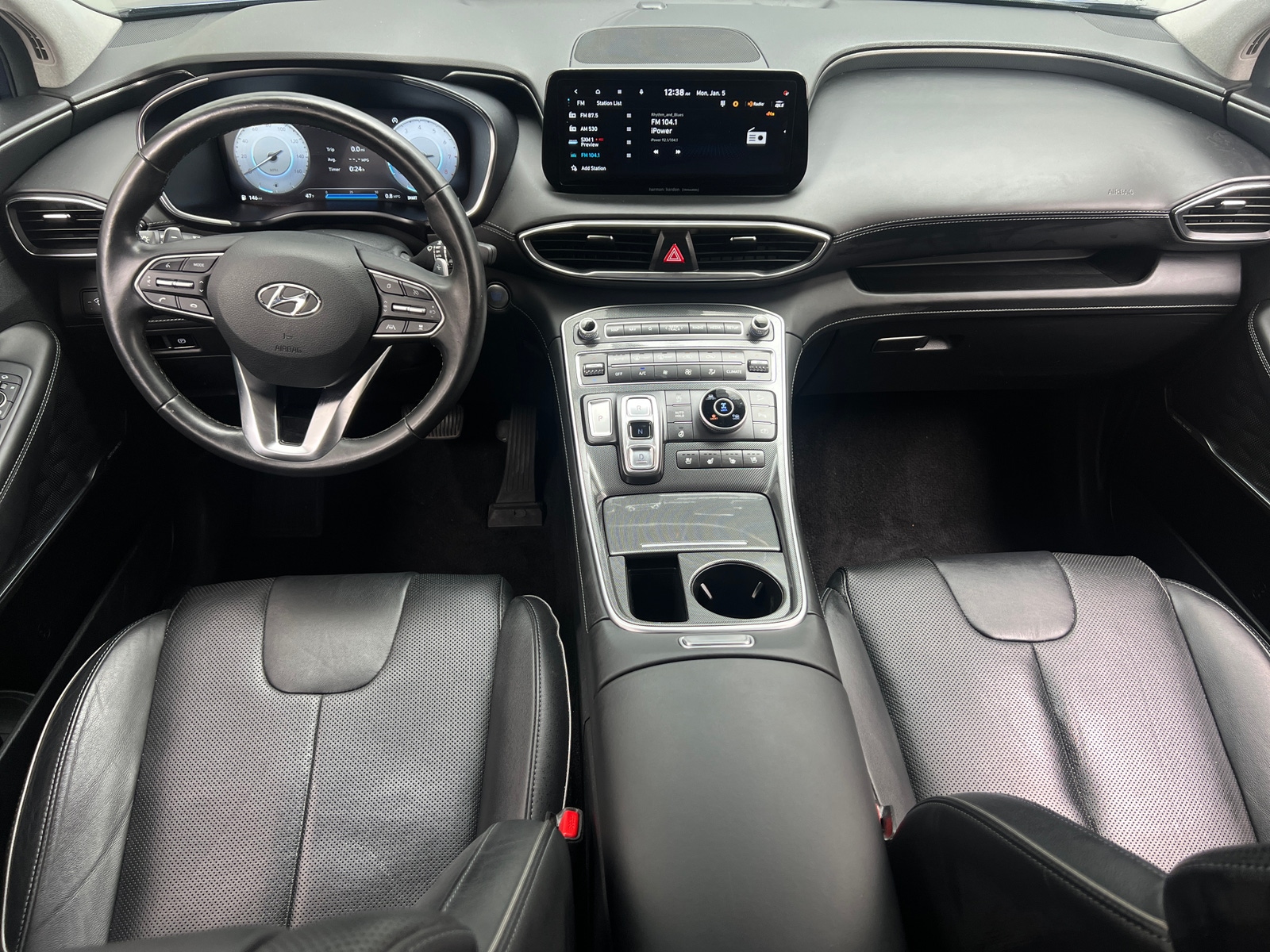 Thumbnail: 2022 Hyundai Santa Fe - 2