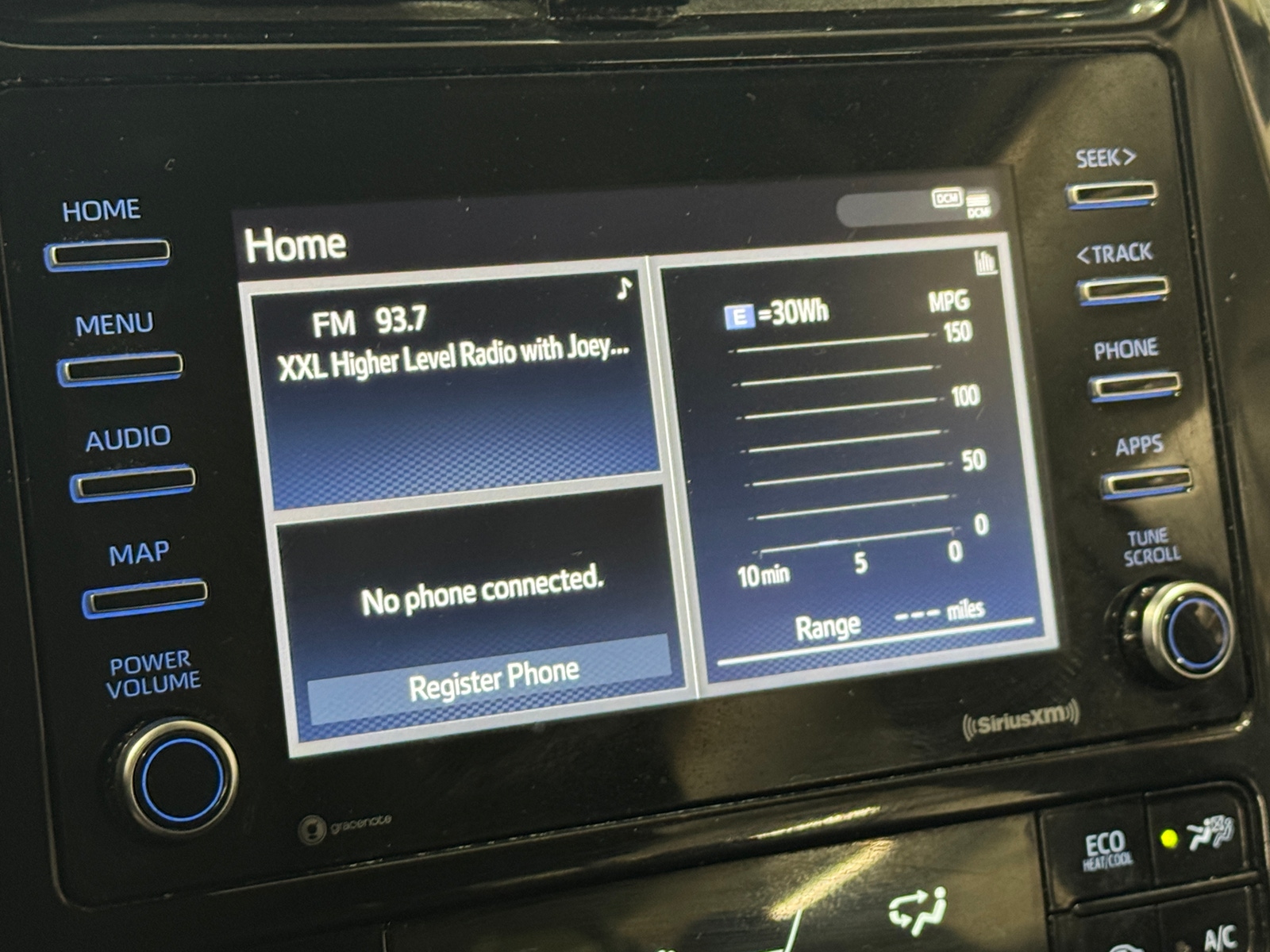 Thumbnail: 2022 Toyota Prius - 4