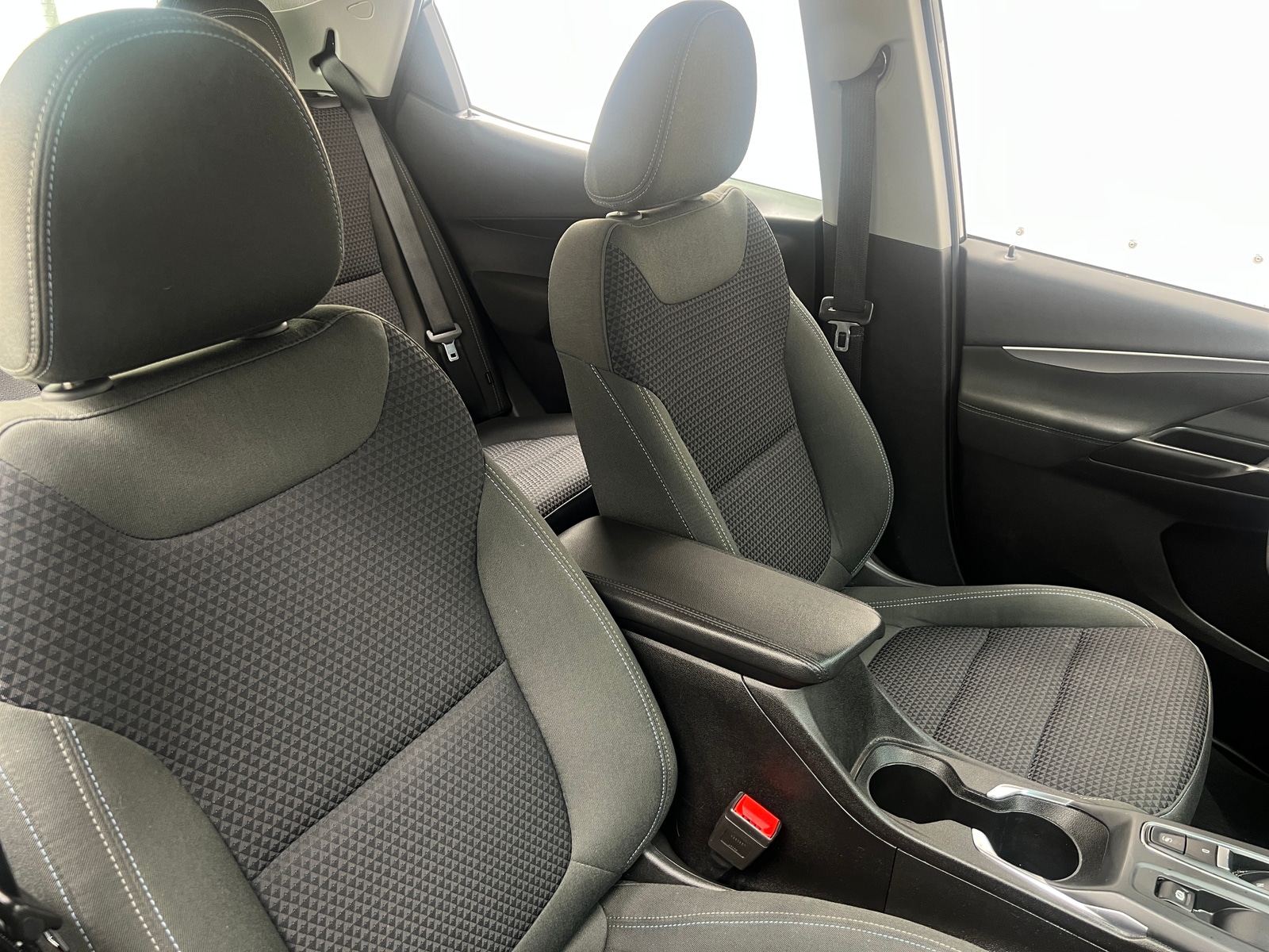 Thumbnail: 2023 Chevrolet Bolt EV - 2