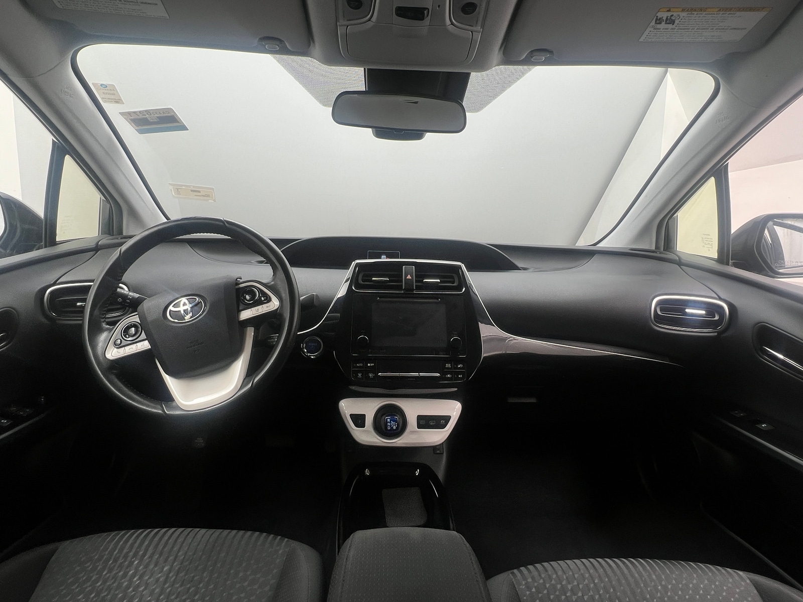 Thumbnail: 2018 Toyota Prius Prime - 3