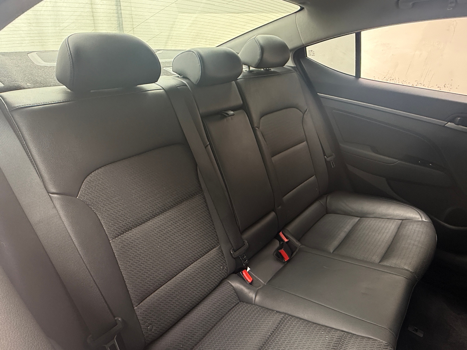 Thumbnail: 2017 Hyundai Elantra - 5