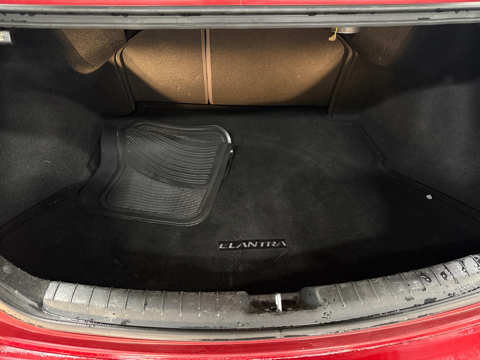 Thumbnail: 2017 Hyundai Elantra - 6