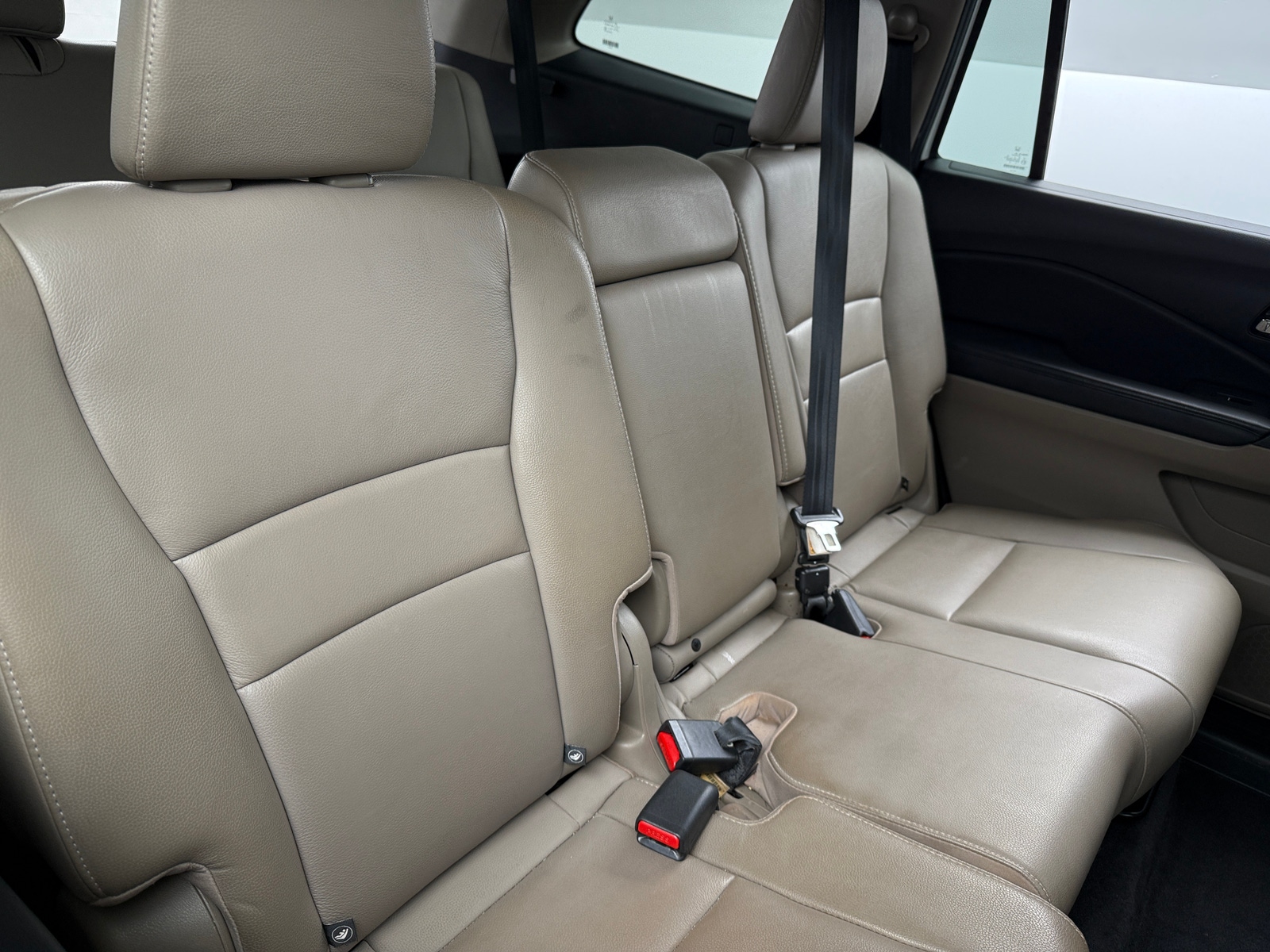 Thumbnail: 2016 Honda Pilot - 5