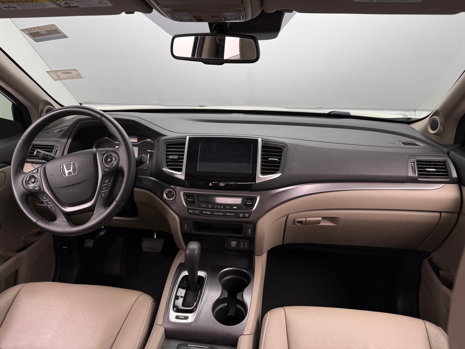 Thumbnail: 2016 Honda Pilot - 2