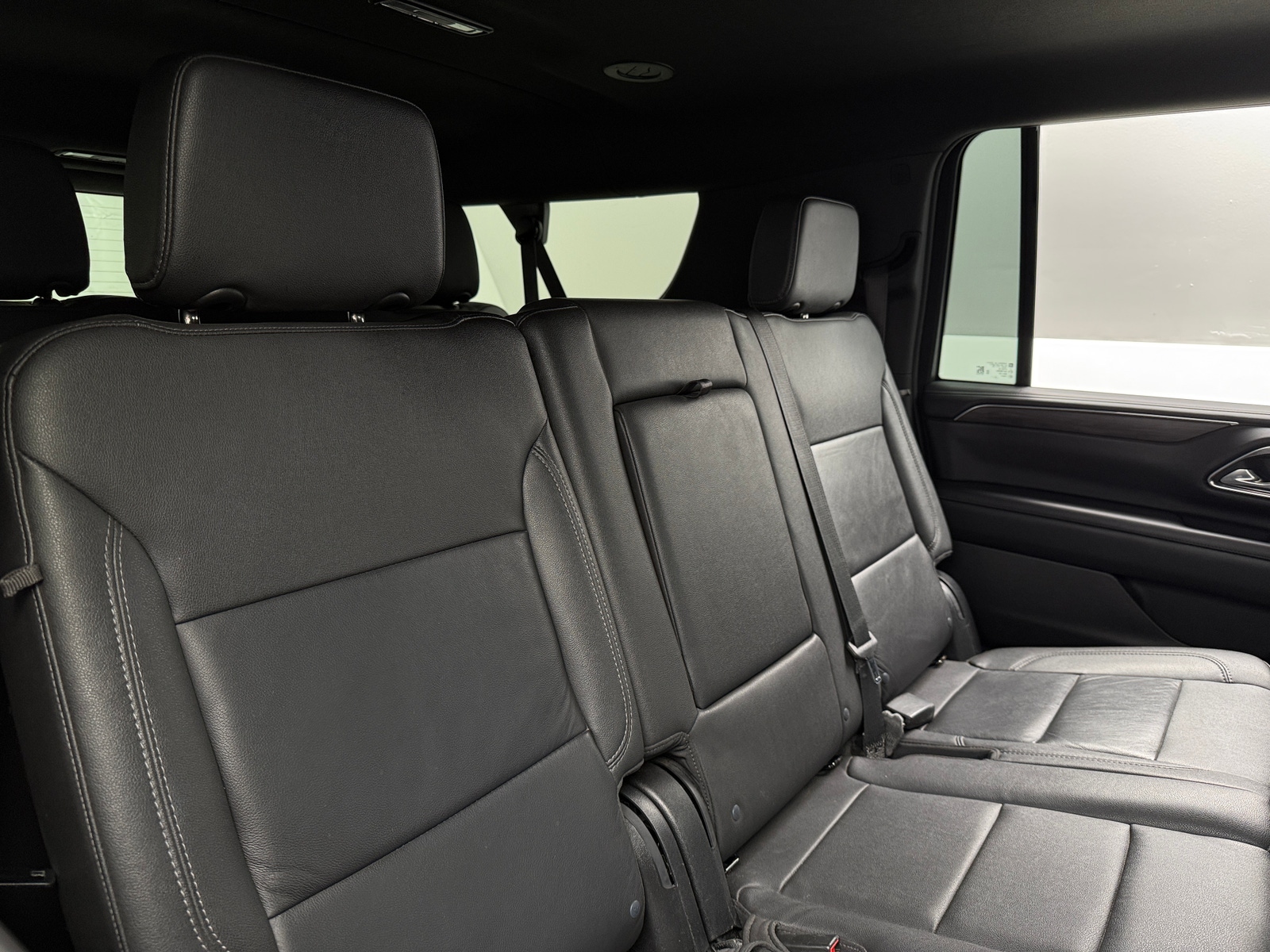 Thumbnail: 2023 Chevrolet Suburban - 5