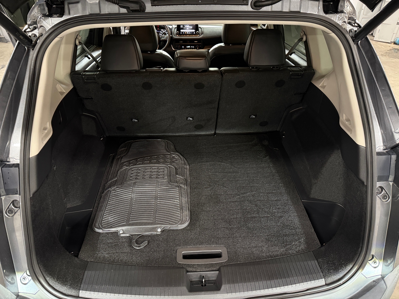 Thumbnail: 2023 Nissan Rogue - 7