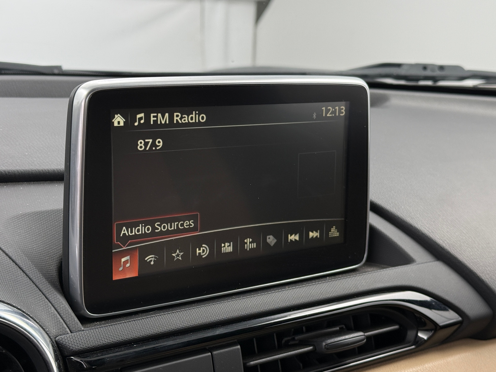 Thumbnail: 2016 Mazda MX-5 Miata - 3