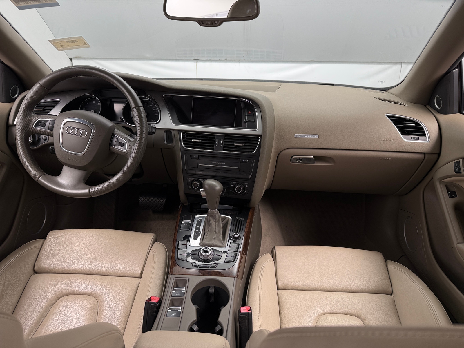 Thumbnail: 2011 Audi A5 - 2