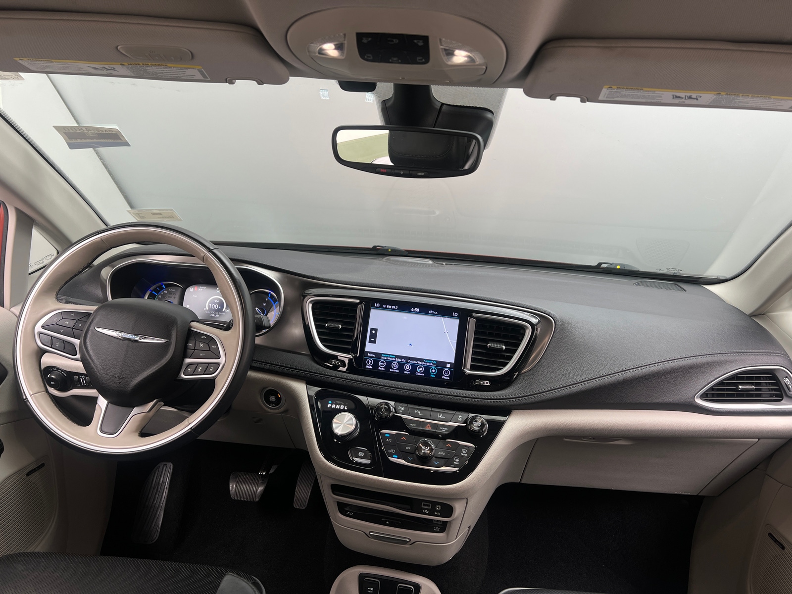 Thumbnail: 2018 Chrysler Pacifica - 2