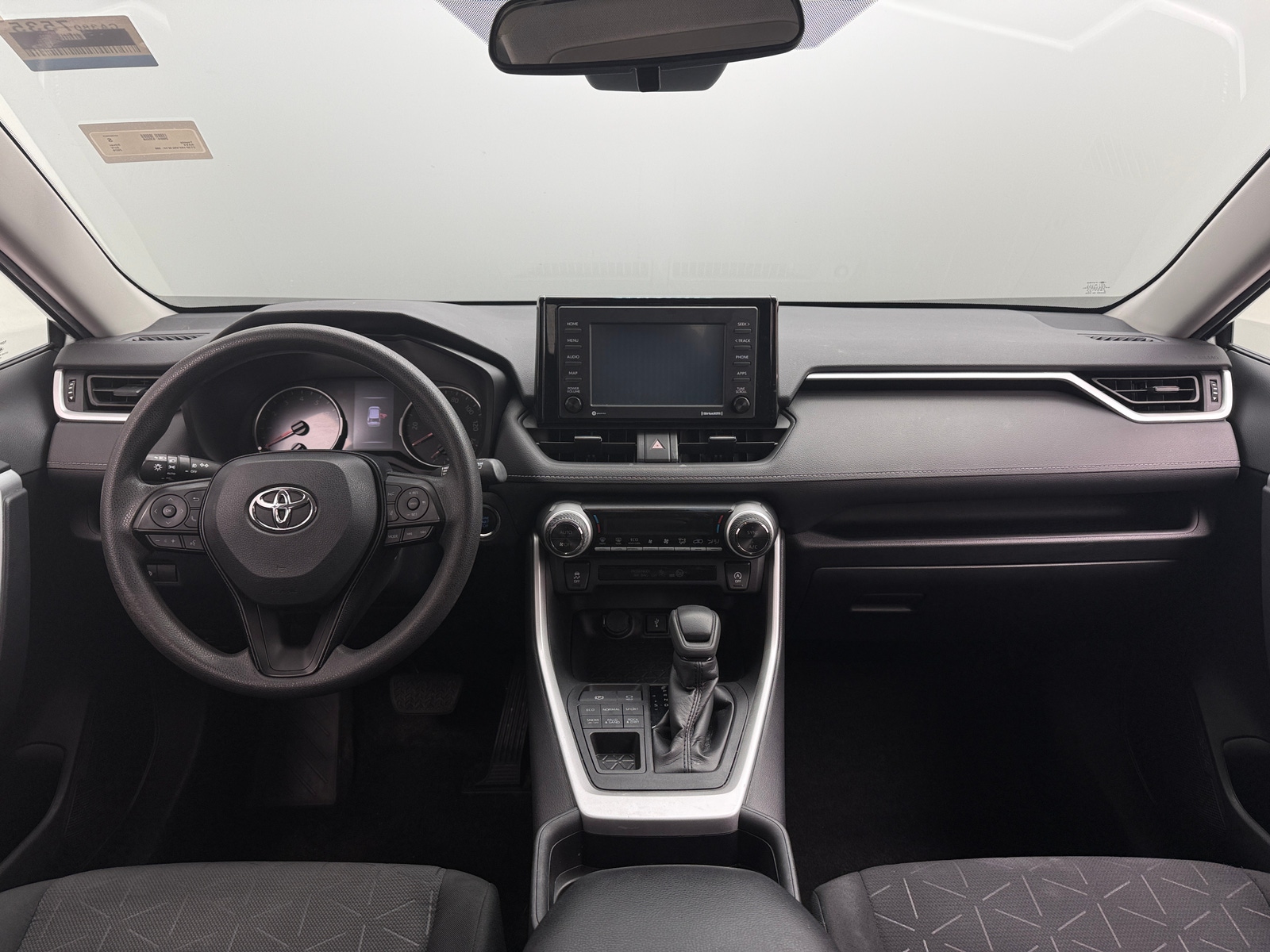 Thumbnail: 2020 Toyota RAV4 - 3