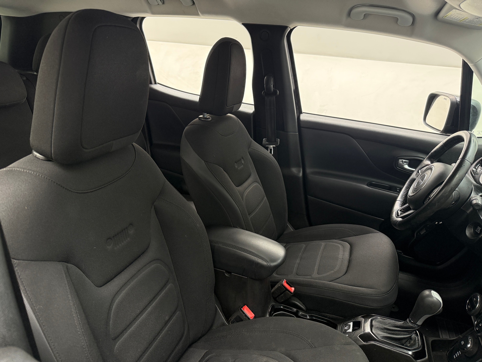 Thumbnail: 2017 Jeep Renegade - 2