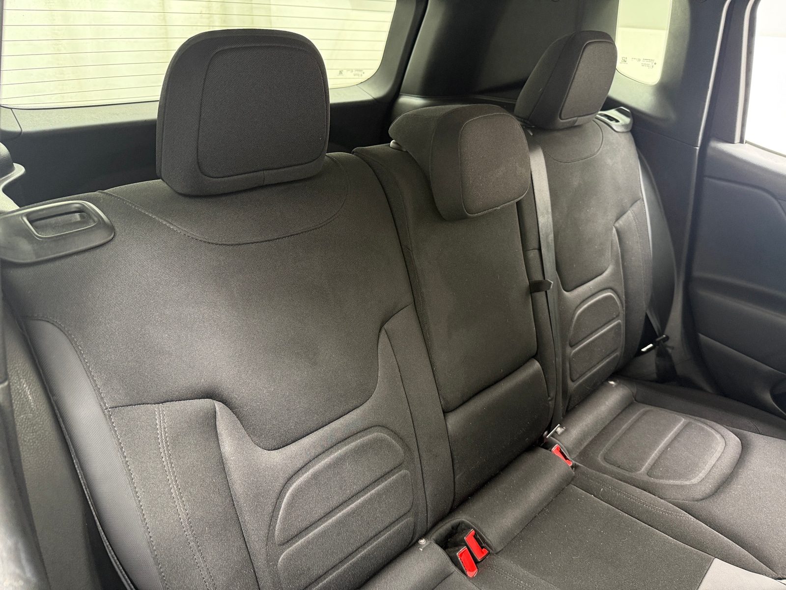 Thumbnail: 2017 Jeep Renegade - 6