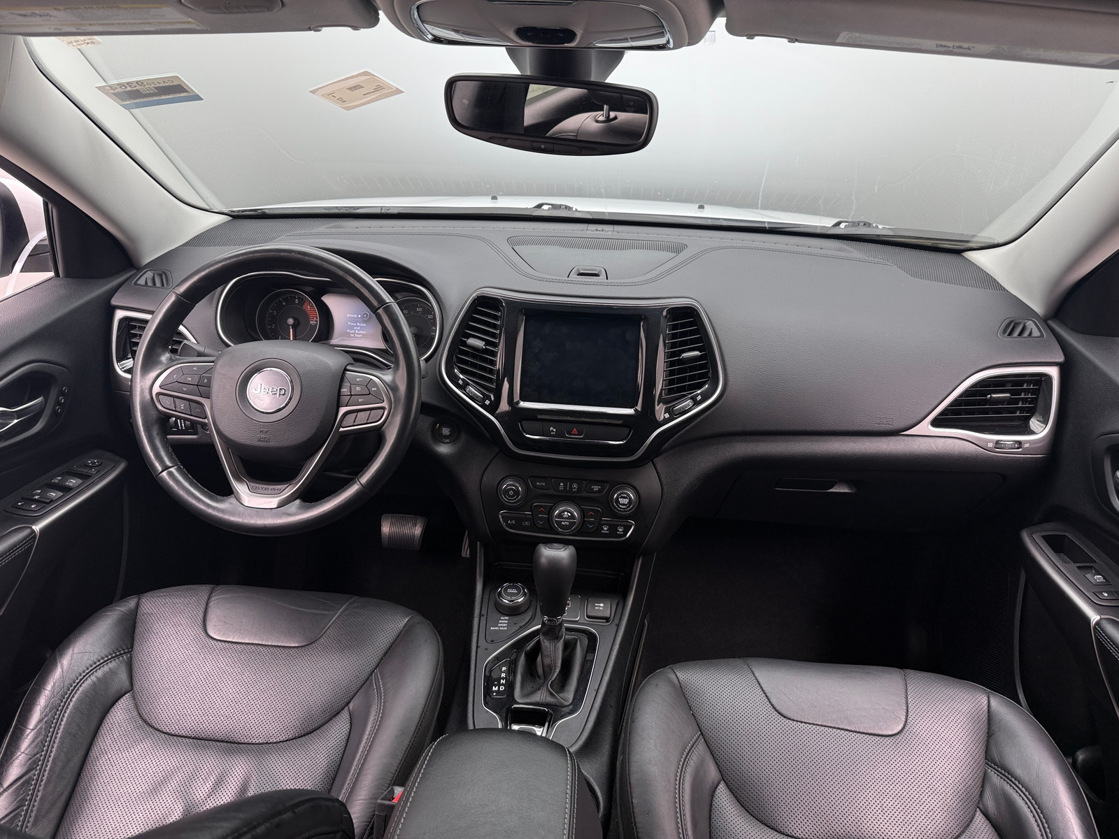 Thumbnail: 2020 Jeep Cherokee - 3