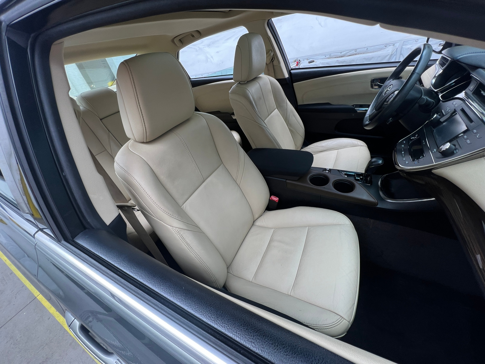 Thumbnail: 2014 Toyota Avalon - 2