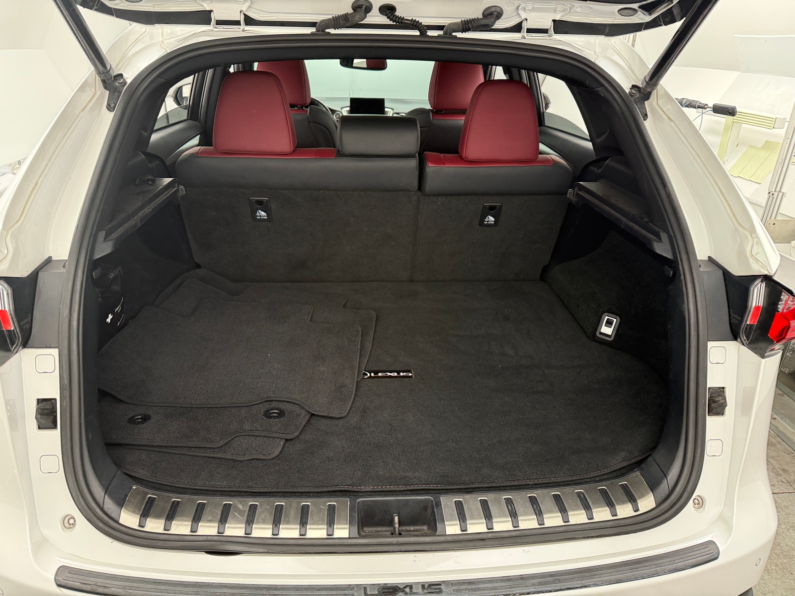 Thumbnail: 2015 Lexus NX - 6