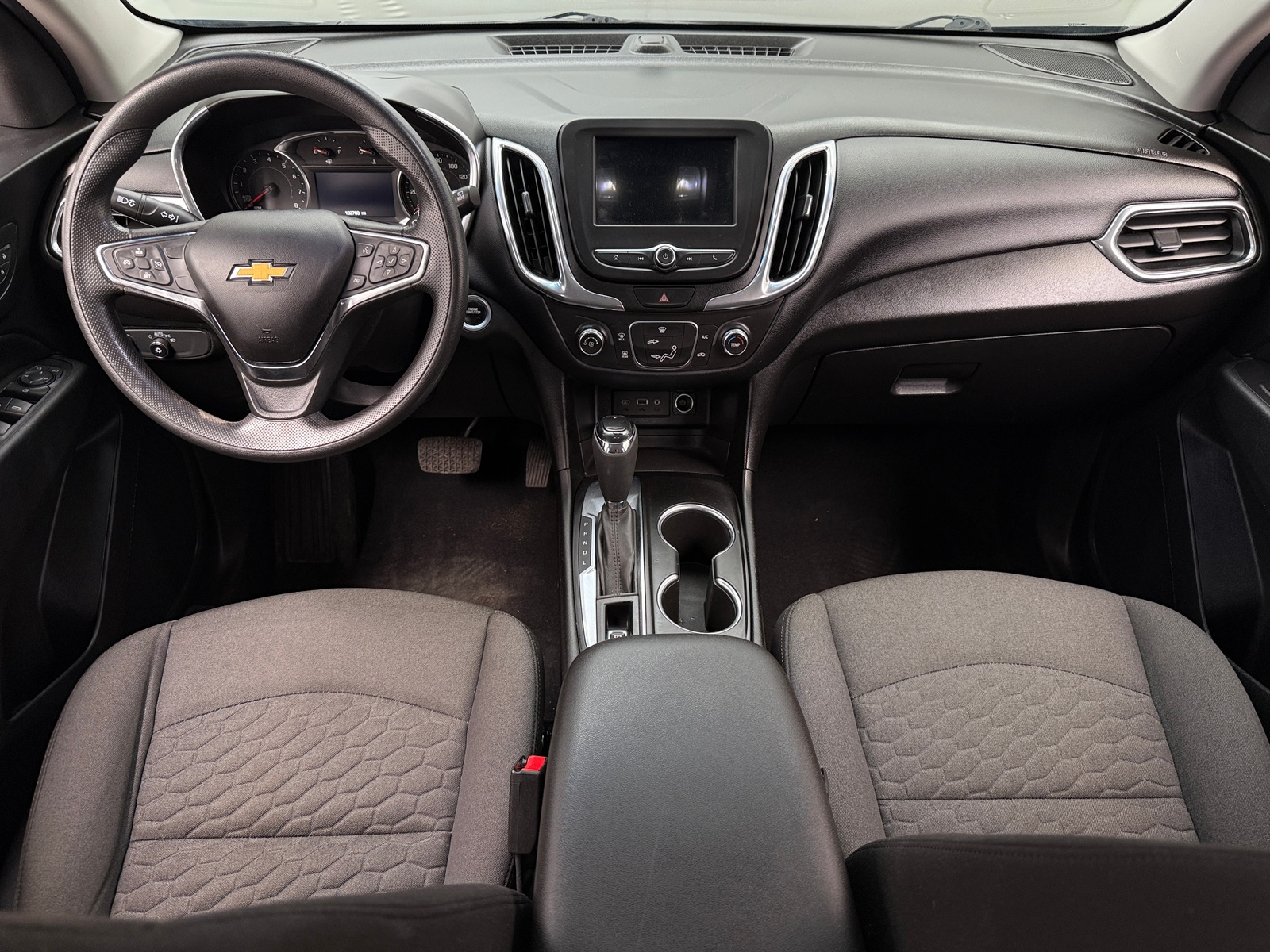 Thumbnail: 2019 Chevrolet Equinox - 3