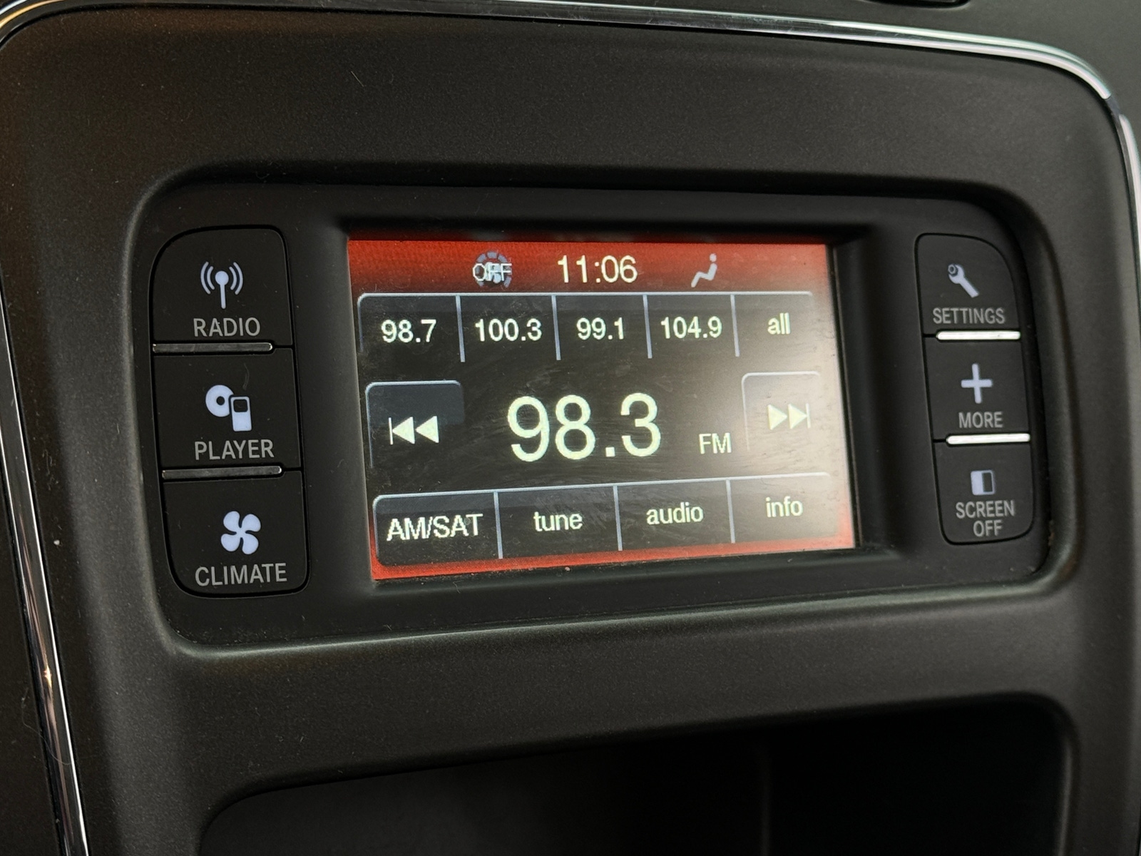 Thumbnail: 2020 Dodge Journey - 4