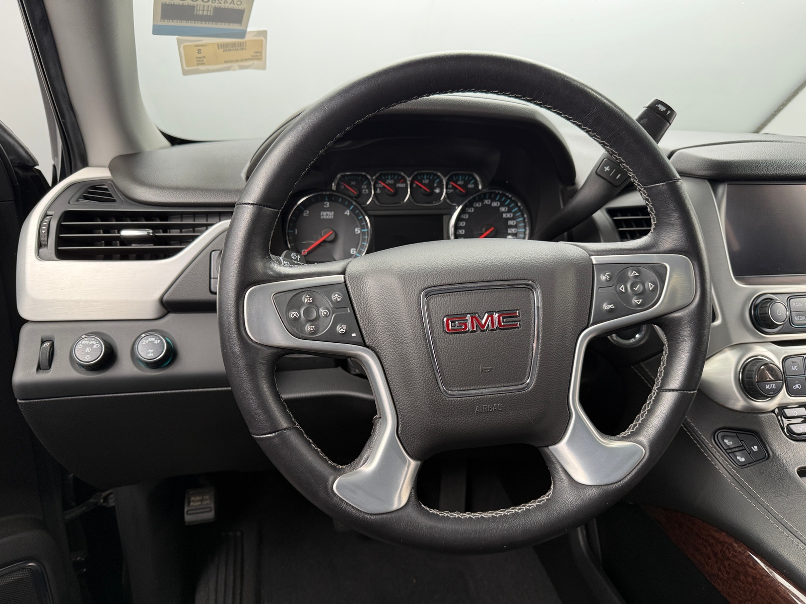 Thumbnail: 2020 GMC Yukon - 4