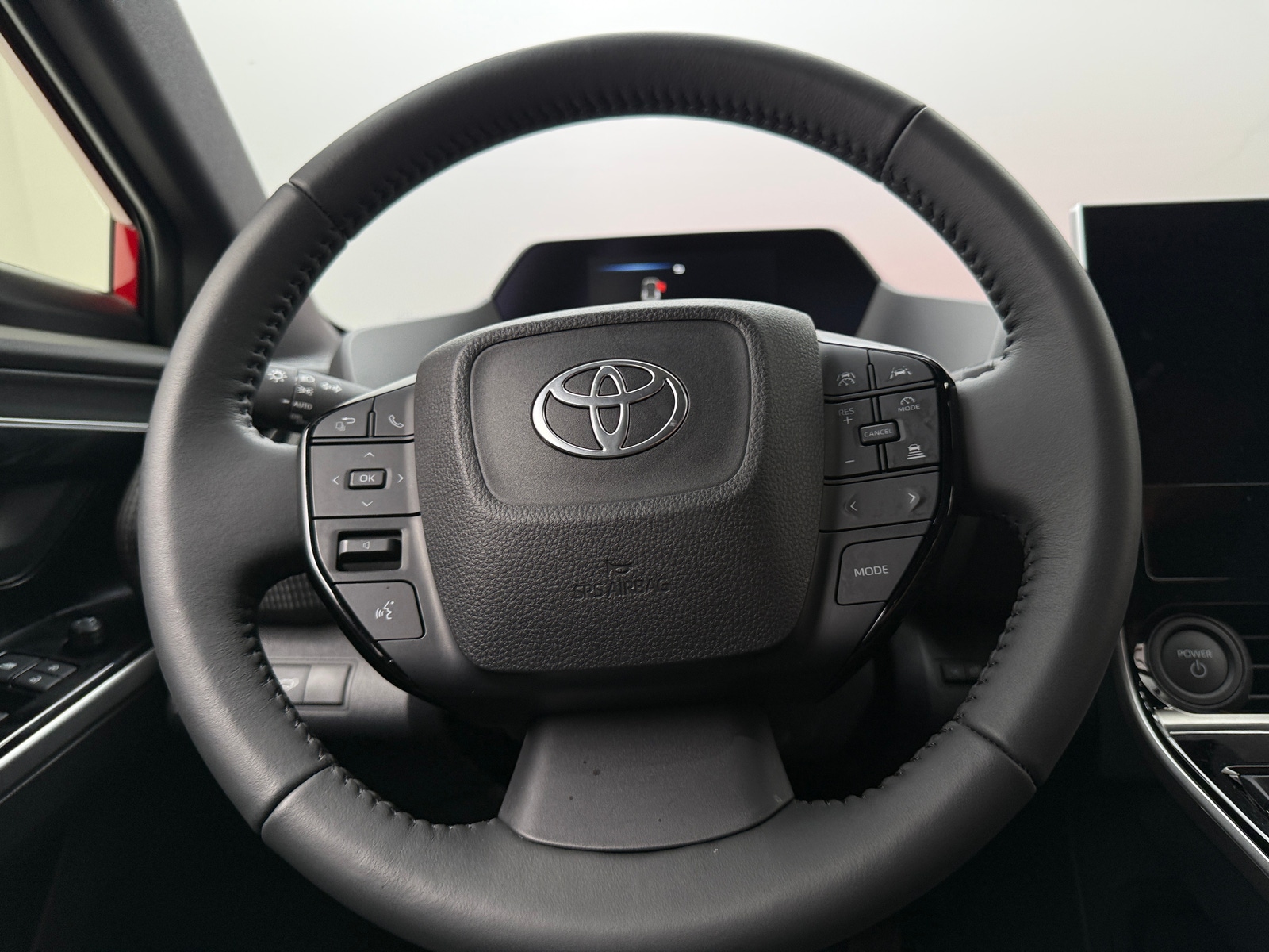 Thumbnail: 2025 Toyota bZ4X - 4