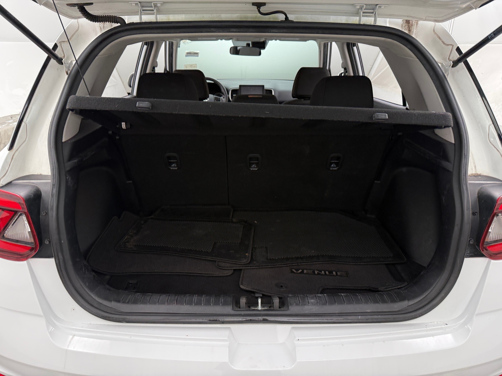 Thumbnail: 2020 Hyundai Venue - 7