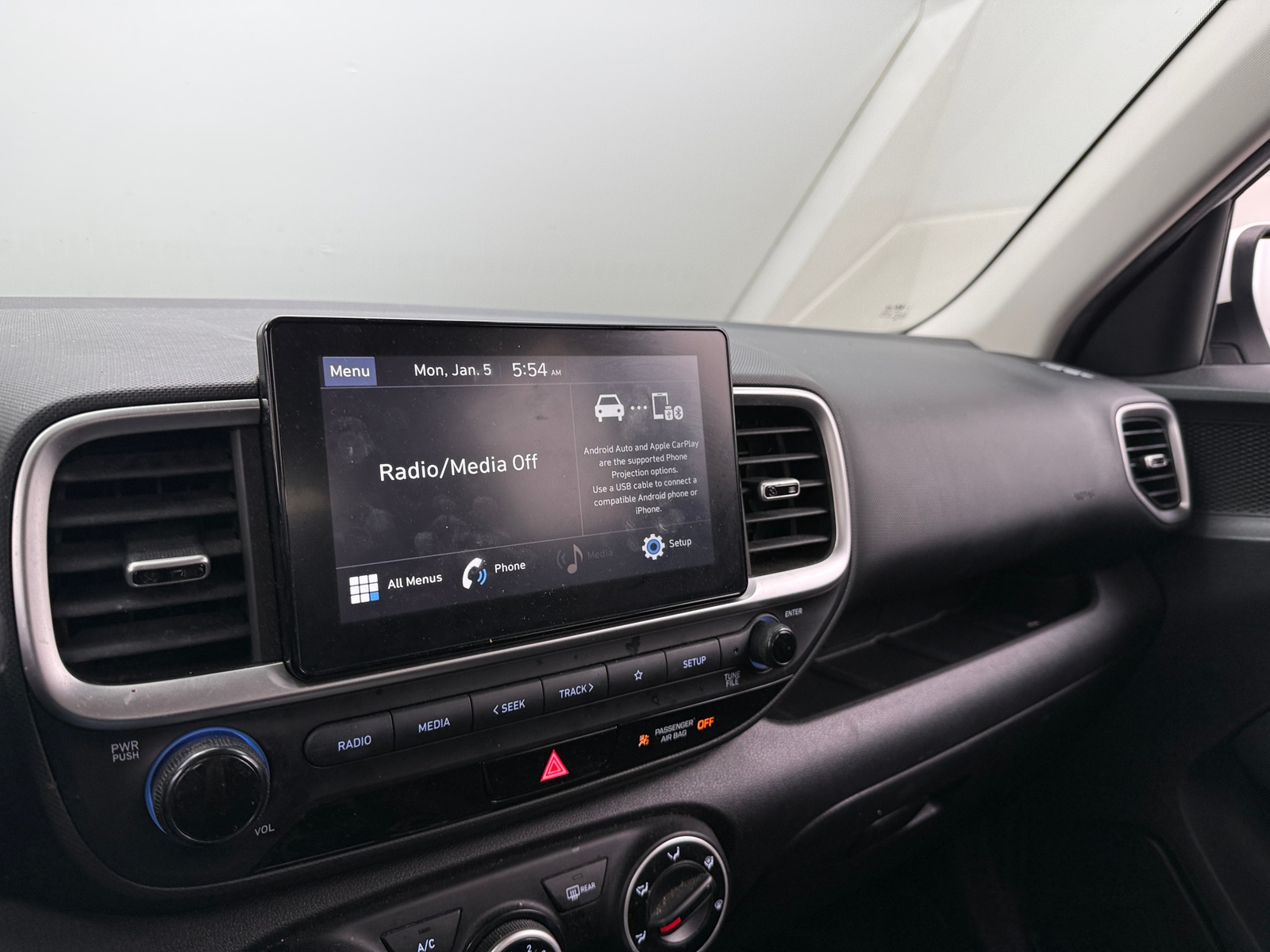 Thumbnail: 2020 Hyundai Venue - 4